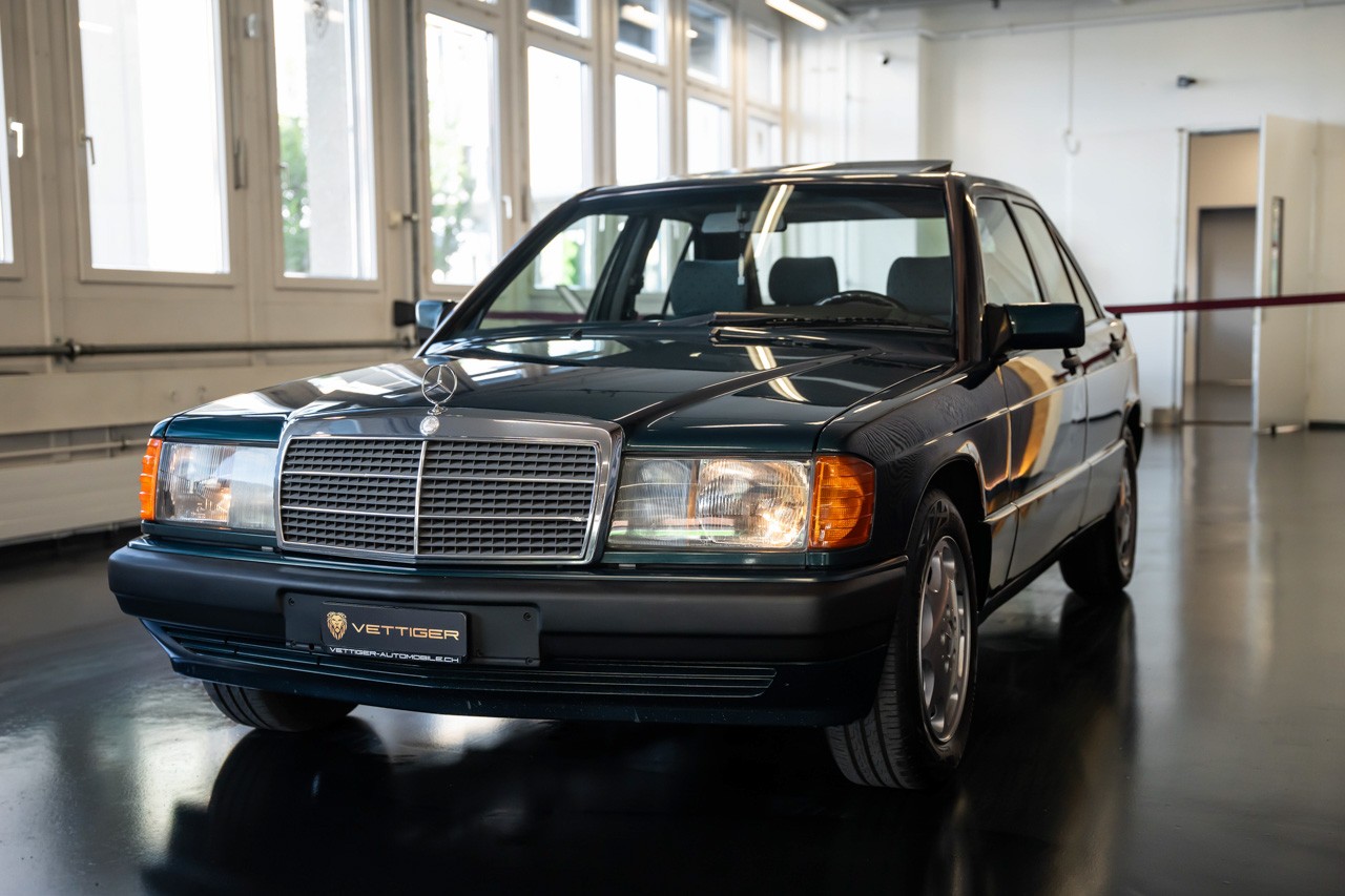 MERCEDES-BENZ 190 E 2.3 Automatic Sondermodell "VERDE"-image-2