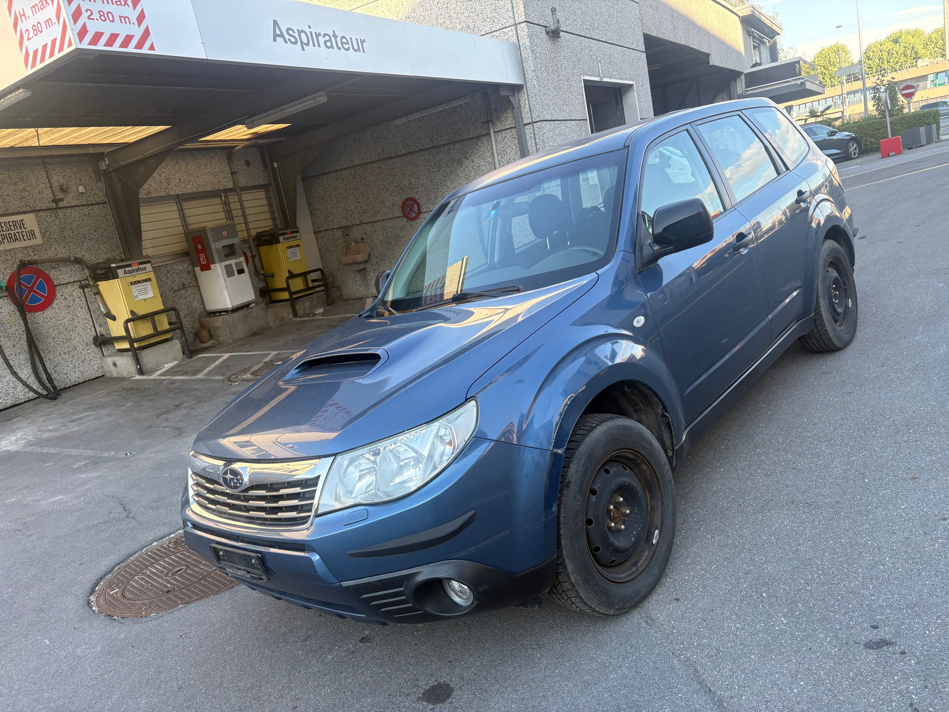 SUBARU Forester 2.0D X Swiss-image-0