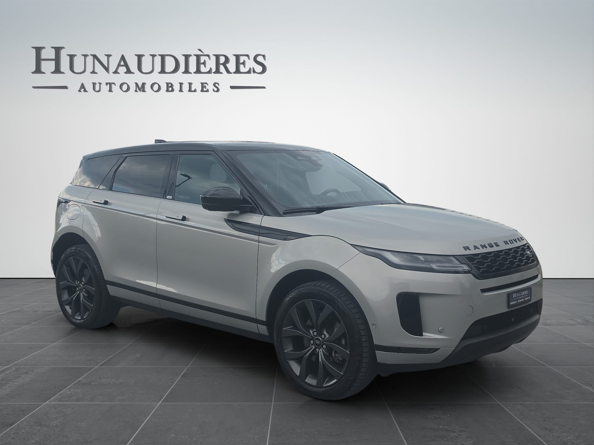 LAND ROVER Range Rover Evoque P 300e SE AT8-image-1