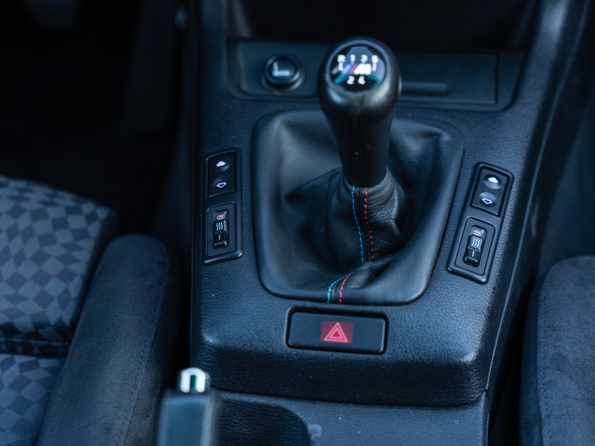 BMW 323ti Compact M-Paket-image-24