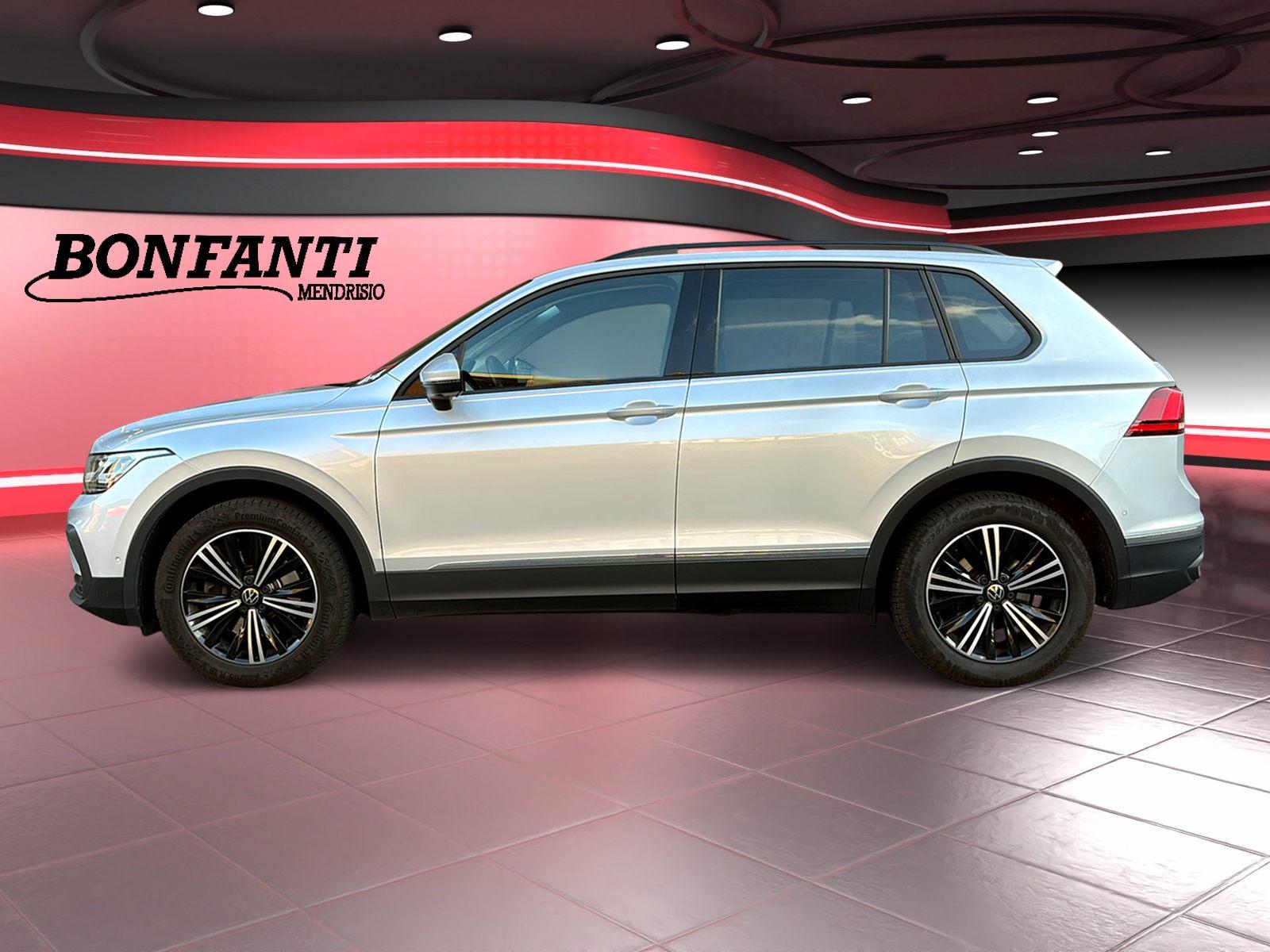 VW Tiguan 2.0 TSI Life DSG-image-3