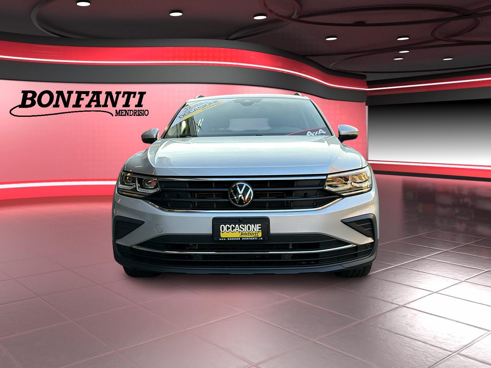 VW Tiguan 2.0 TSI Life DSG-image-1