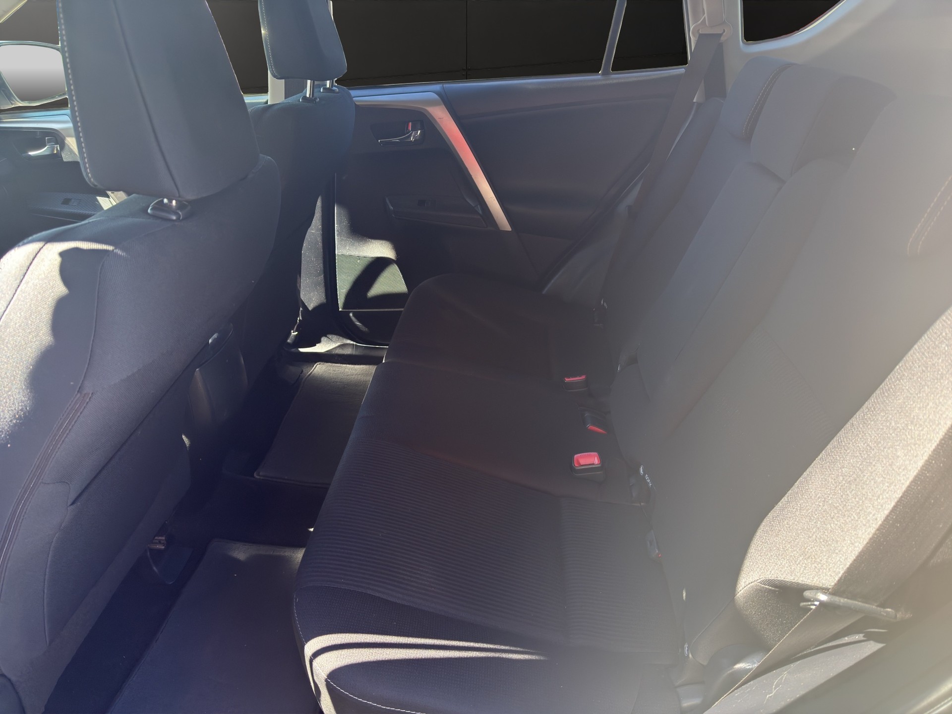 TOYOTA RAV-4 2.0 16V Style-image-8