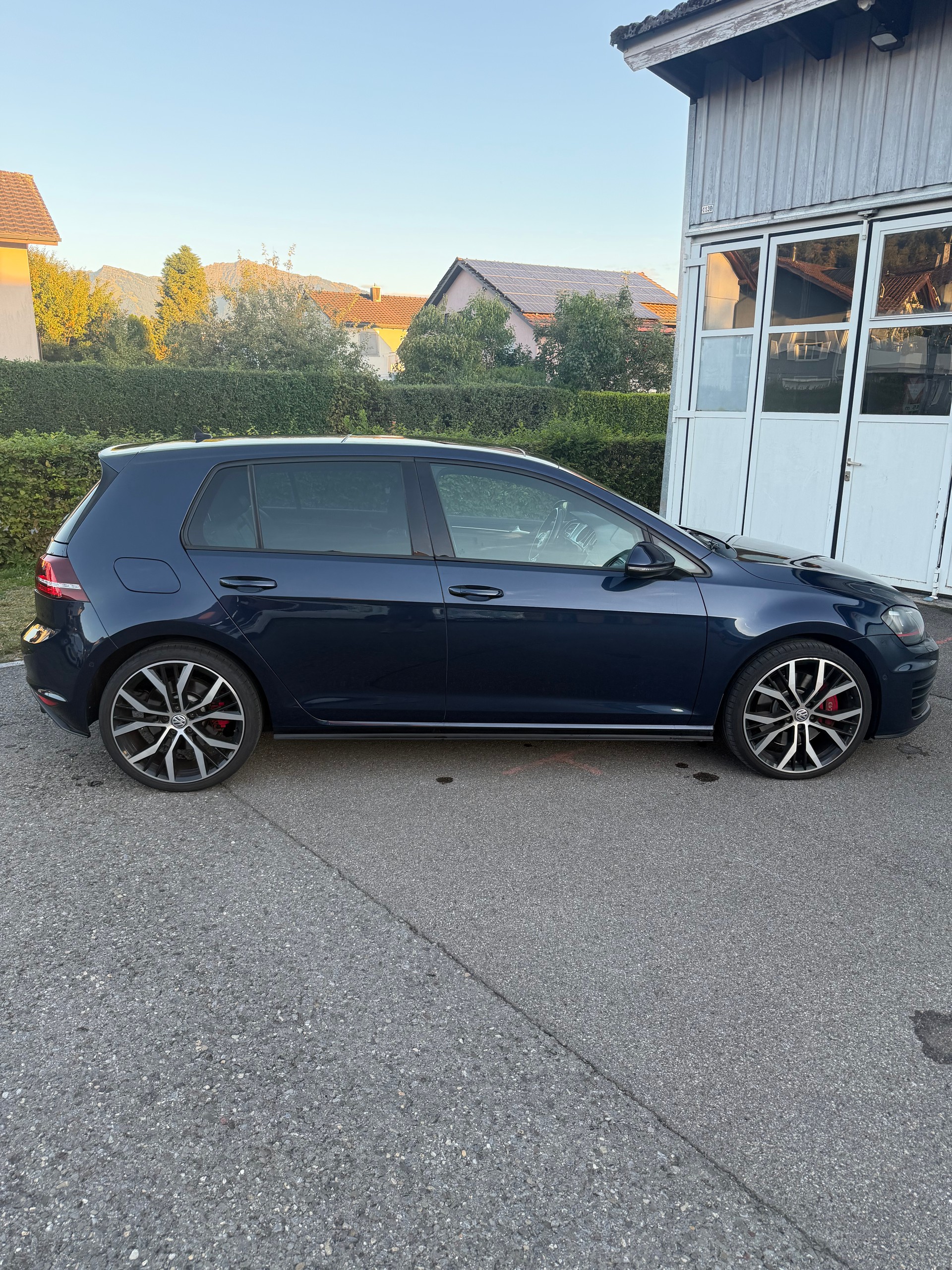 VW 2.0 TSI GTI Performance DSG-image-2