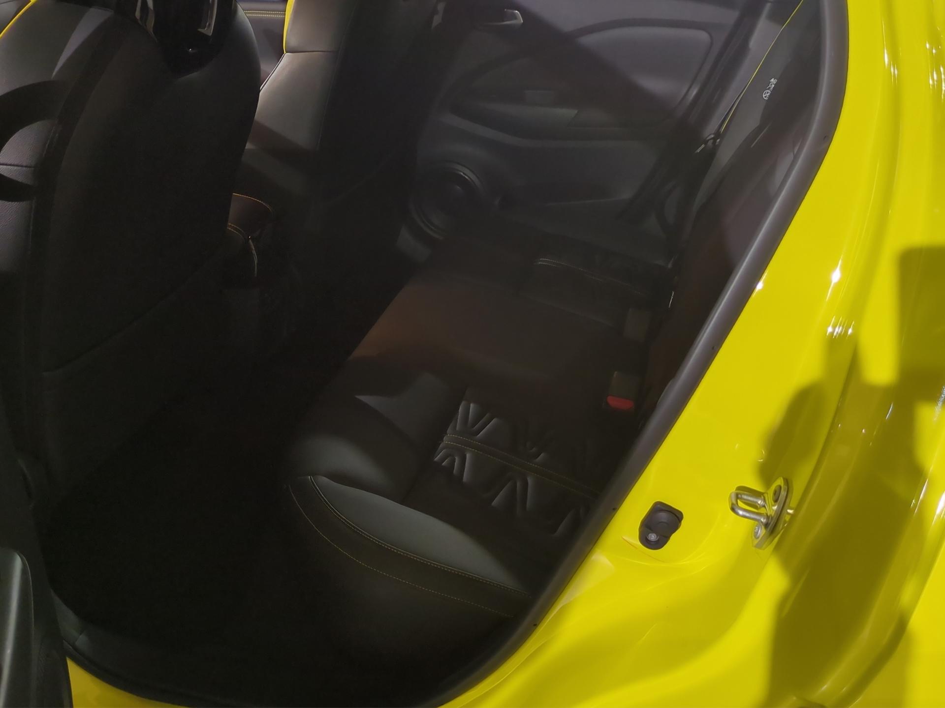 NISSAN Juke 1.6 FHEV N-Sport-image-14