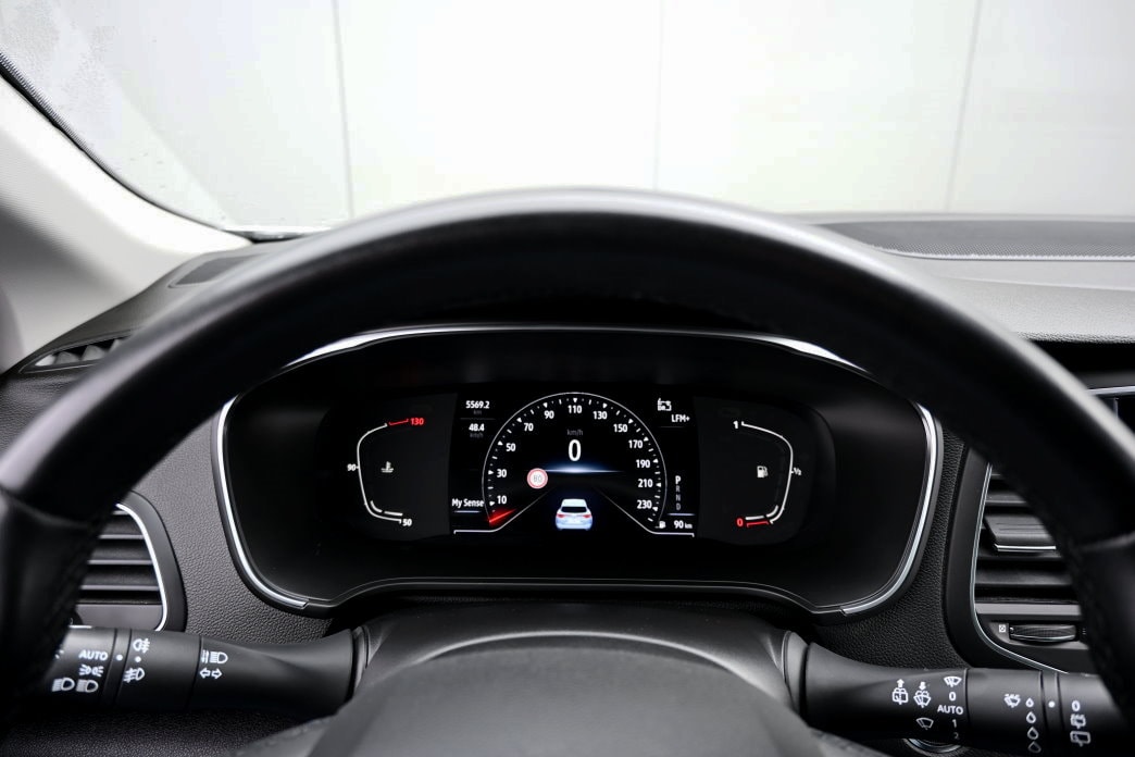 RENAULT Mégane Grandtour 1.3 16V Turbo Techno EDC-image-10