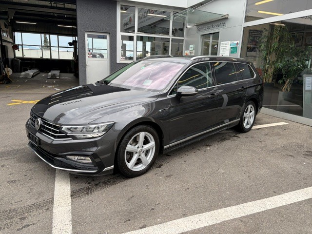 VW Passat Variant 2.0 TDI 240 Elegance DSG 4m-image-5