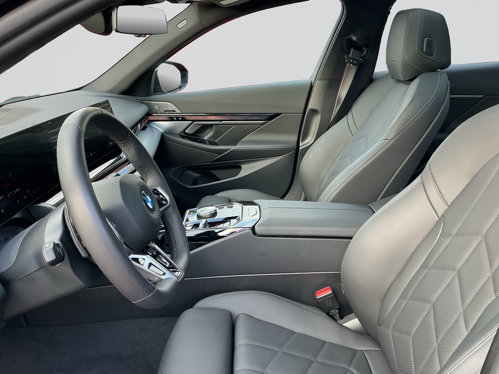 BMW 520d xDrive 48V M Sport Pro Steptronic-image-5