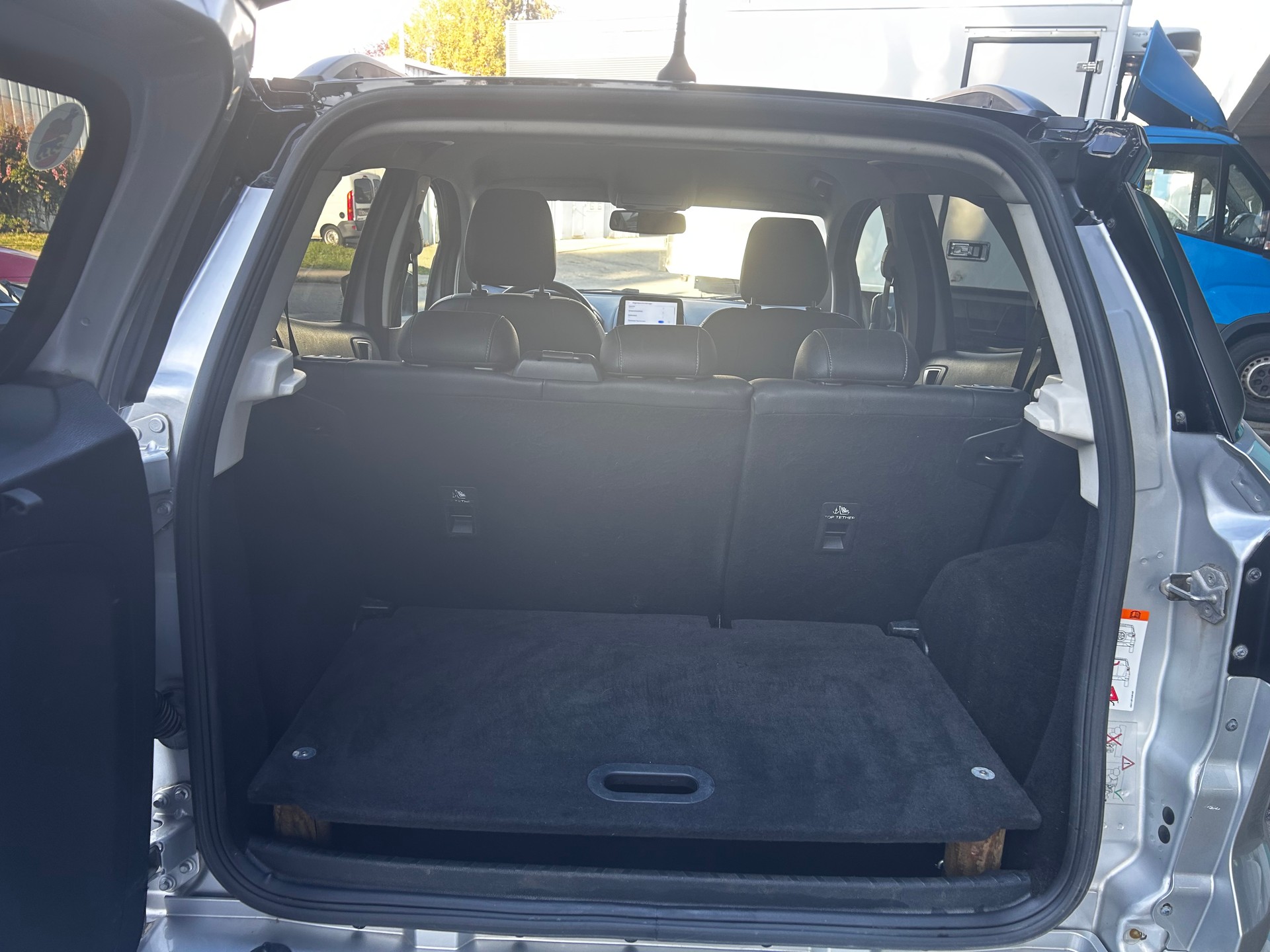 FORD EcoSport 1.5 TDCi ST-Line AWD-image-5