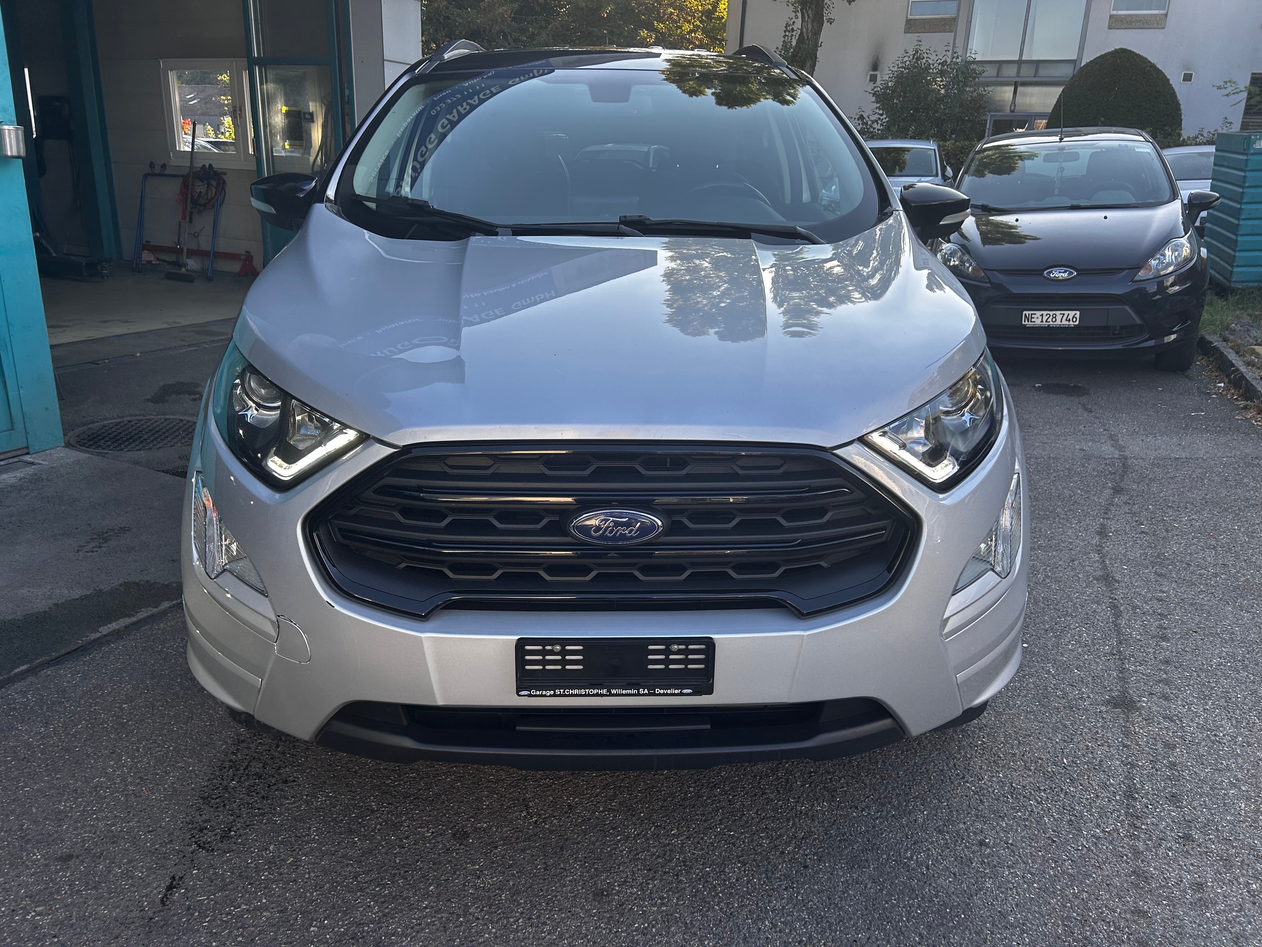 Car photo