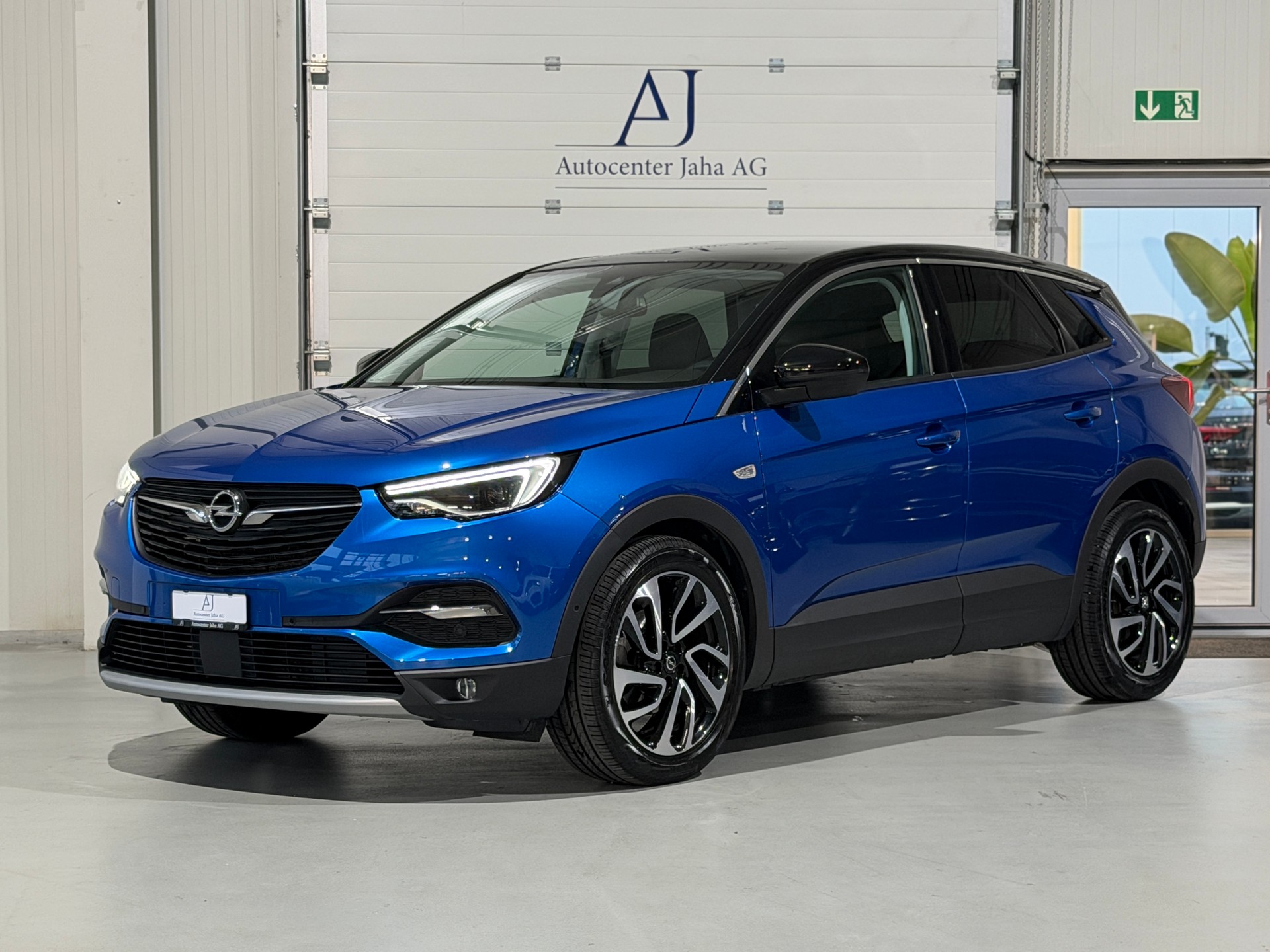 OPEL Grandland X 1.6 TP Excellence Automatik (CH)-showroom-element-2