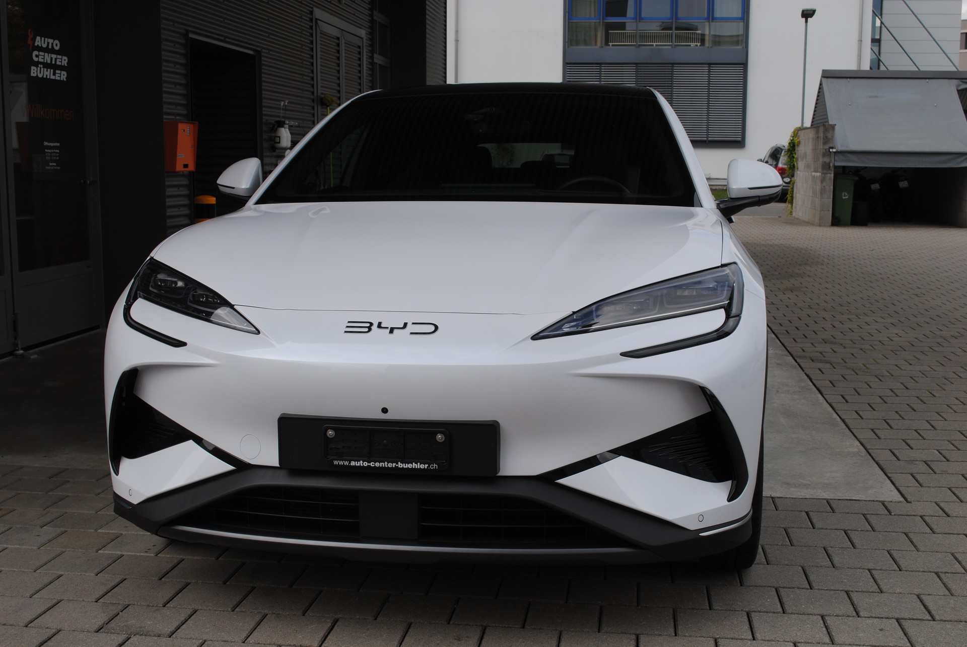 BYD Sealion 7 91,3 kWh Excellence AWD-image-1