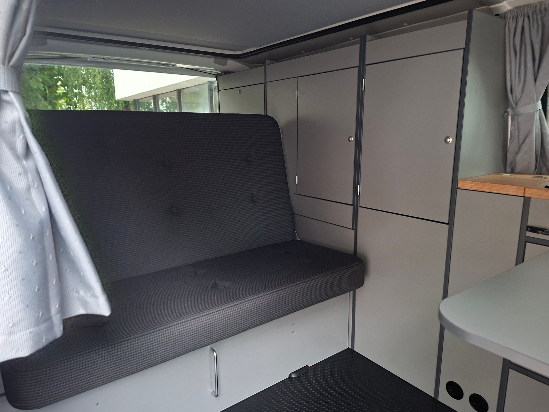 VW T6.1 2.0 TDI 150PS MareMonti COMFORT Camper 5Sitze-image-9