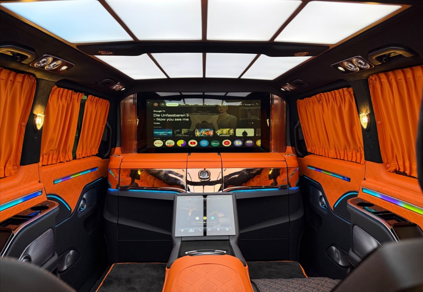 MERCEDES-BENZ V 300 d Extra-Lang 4matic Exclusive FALCON ST. MORITZ V.I.P-image-1