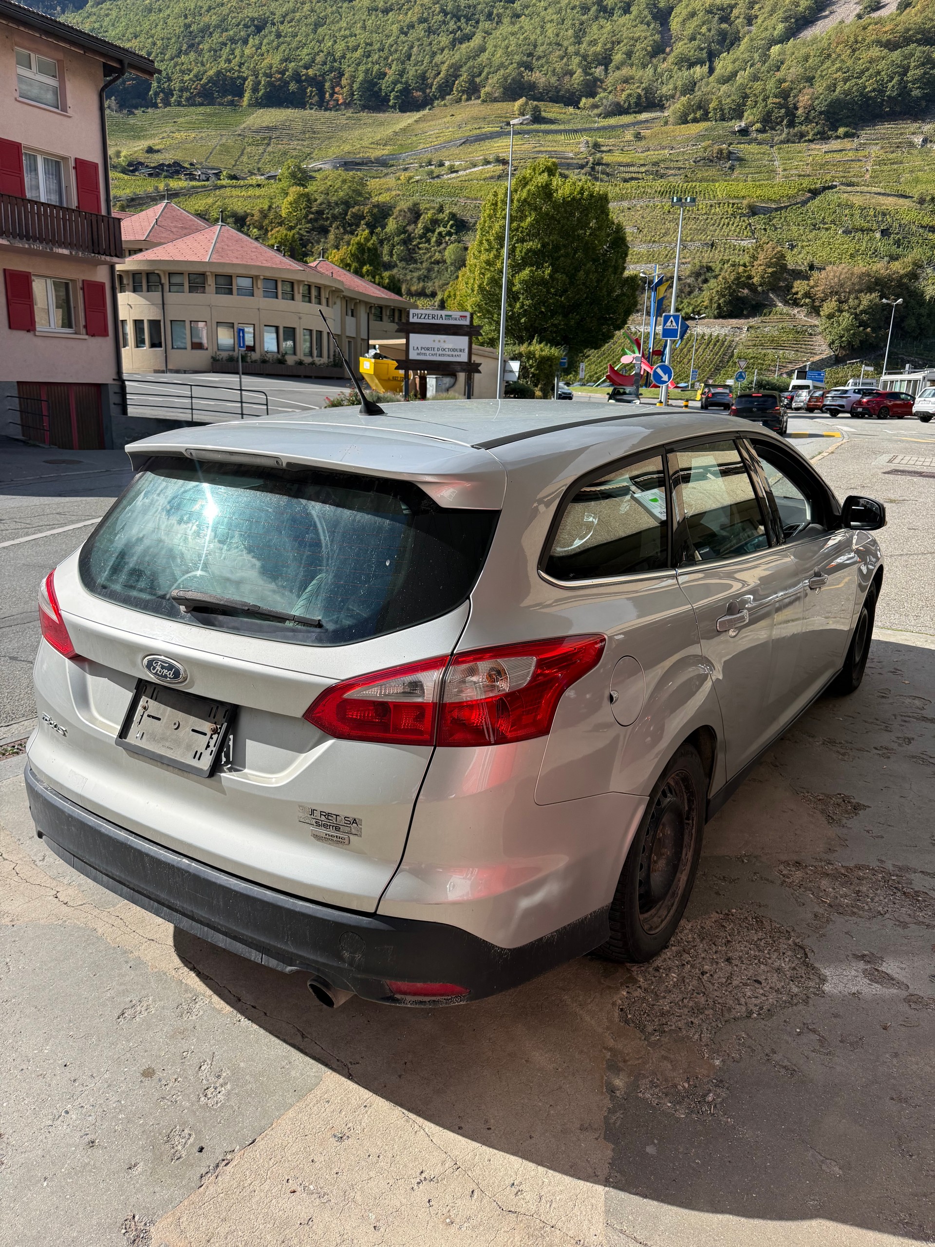 FORD Focus 1.6 SCTi Carving-image-4
