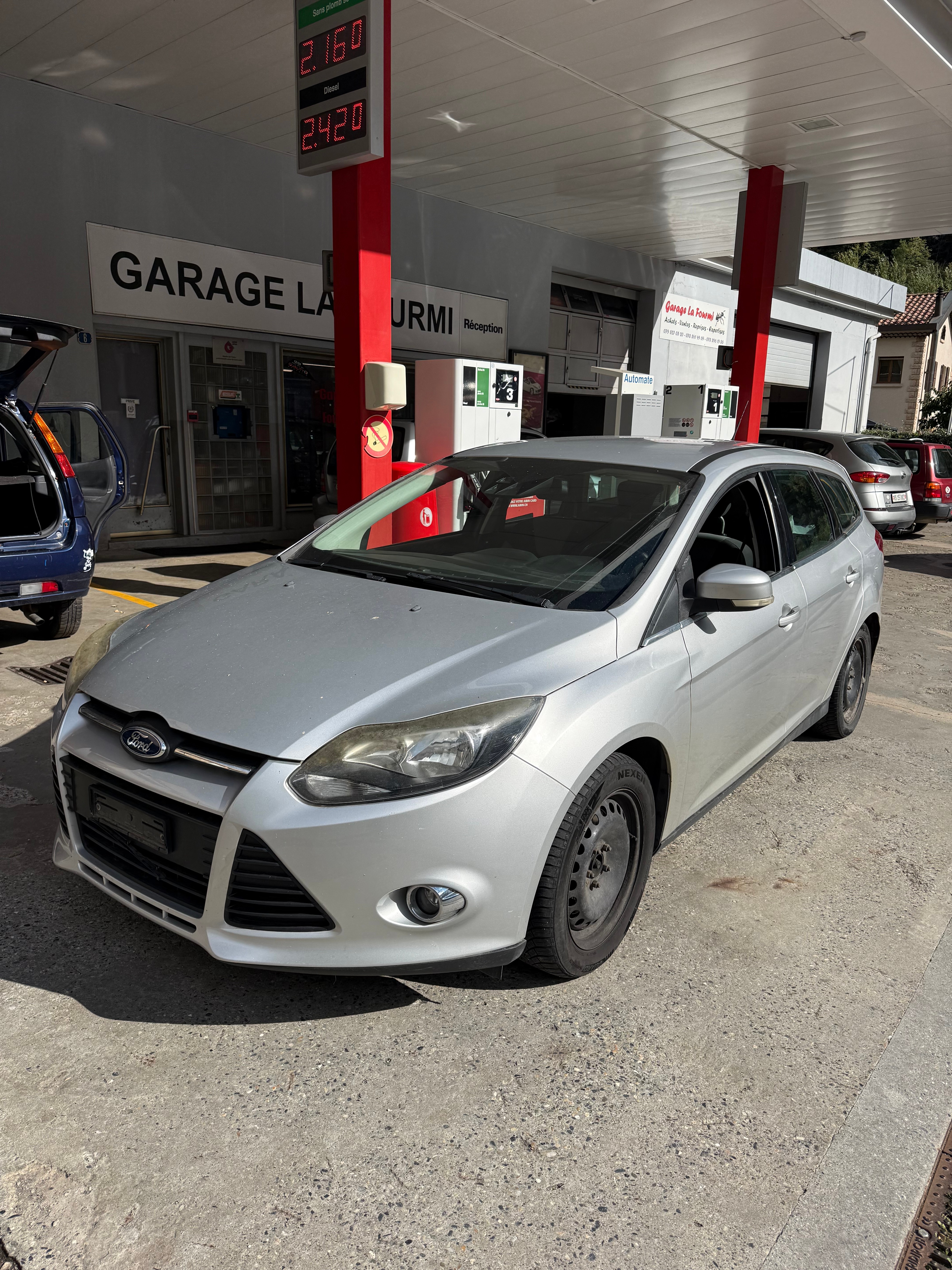 Car photo