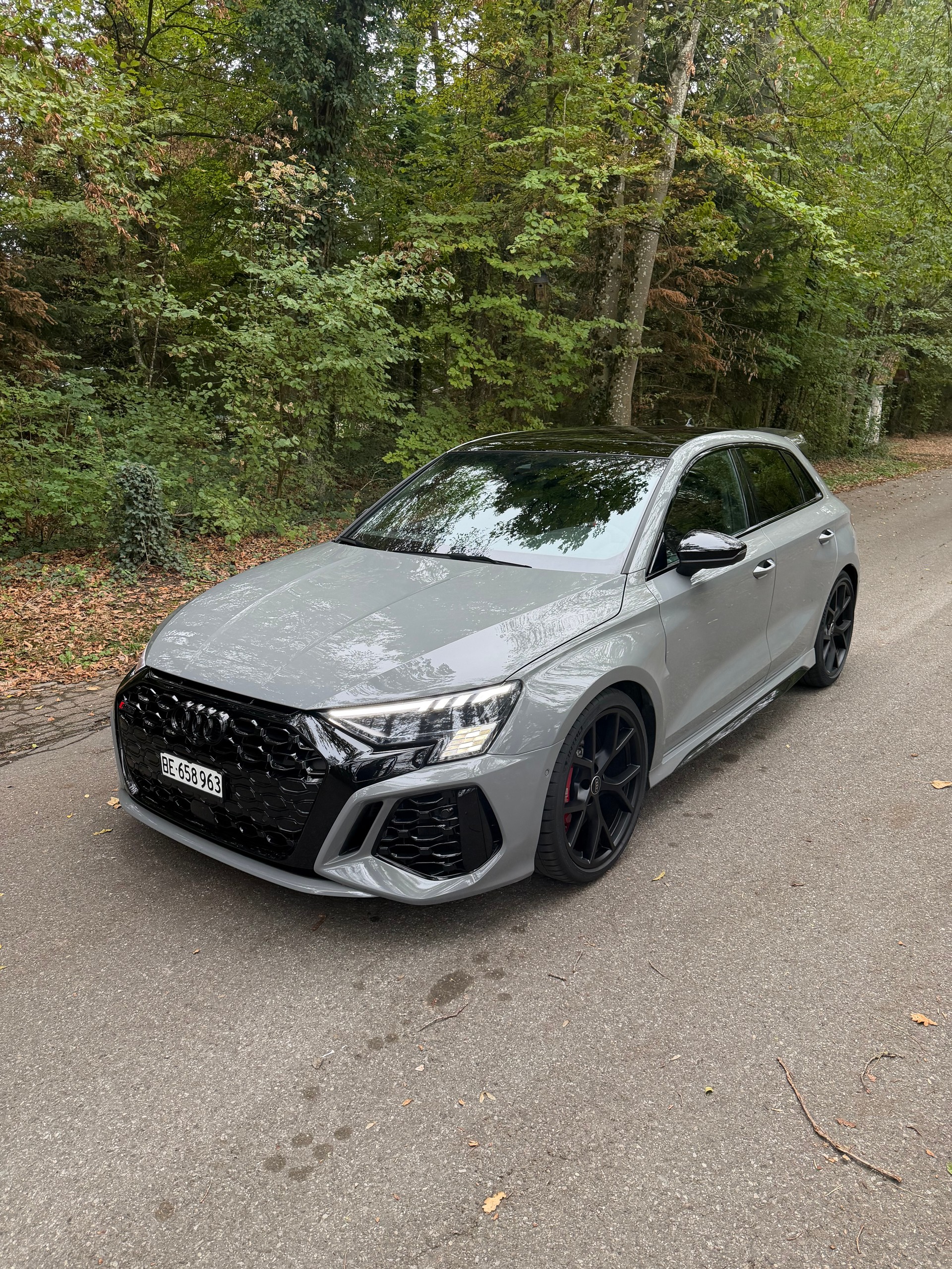 AUDI 2.5 TFSI quattro S-Tronic-image-1