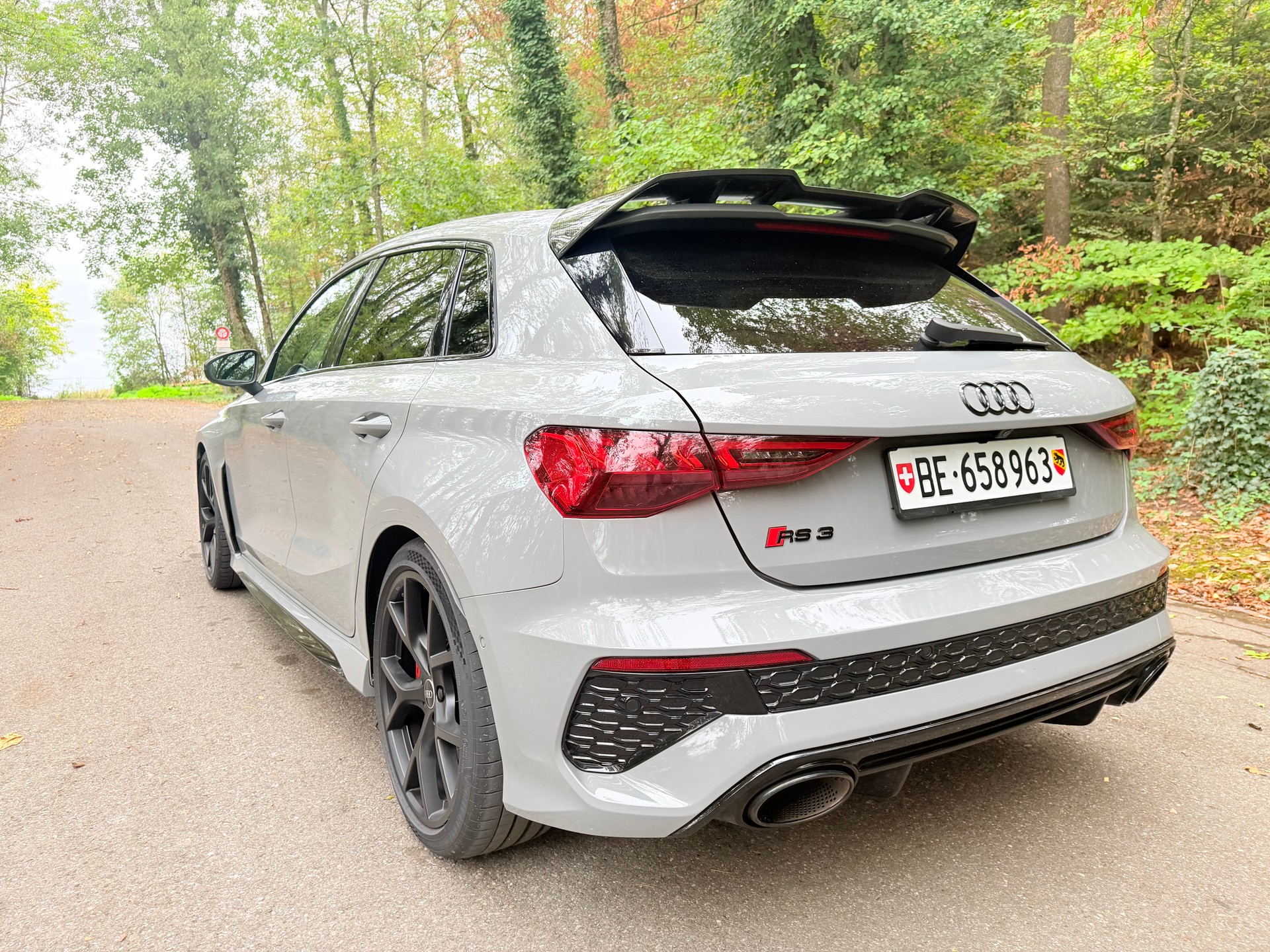 AUDI 2.5 TFSI quattro S-Tronic-image-3