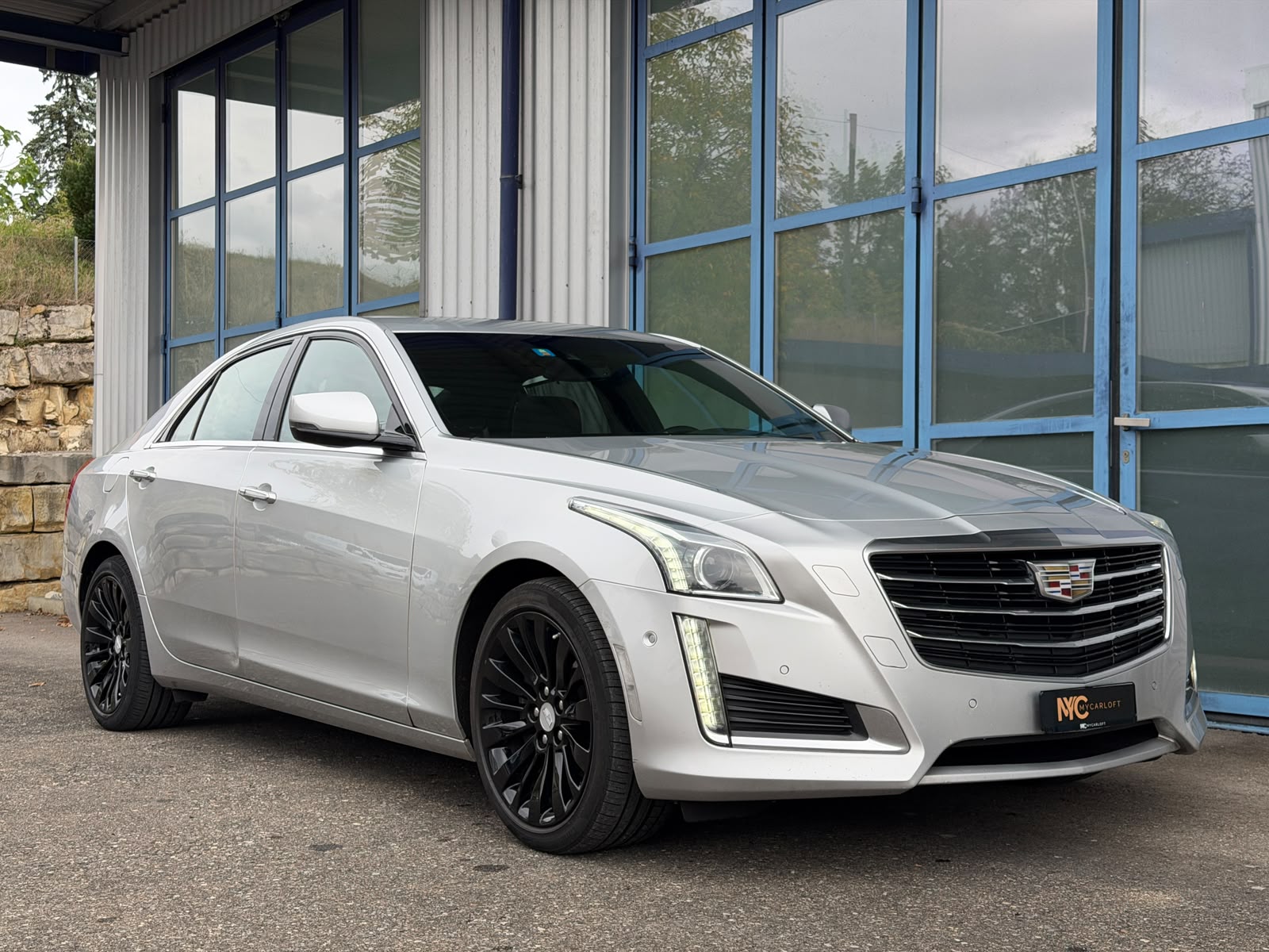 CADILLAC CTS Sedan 2.0 Turbo AWD Premium Automatic-image-2