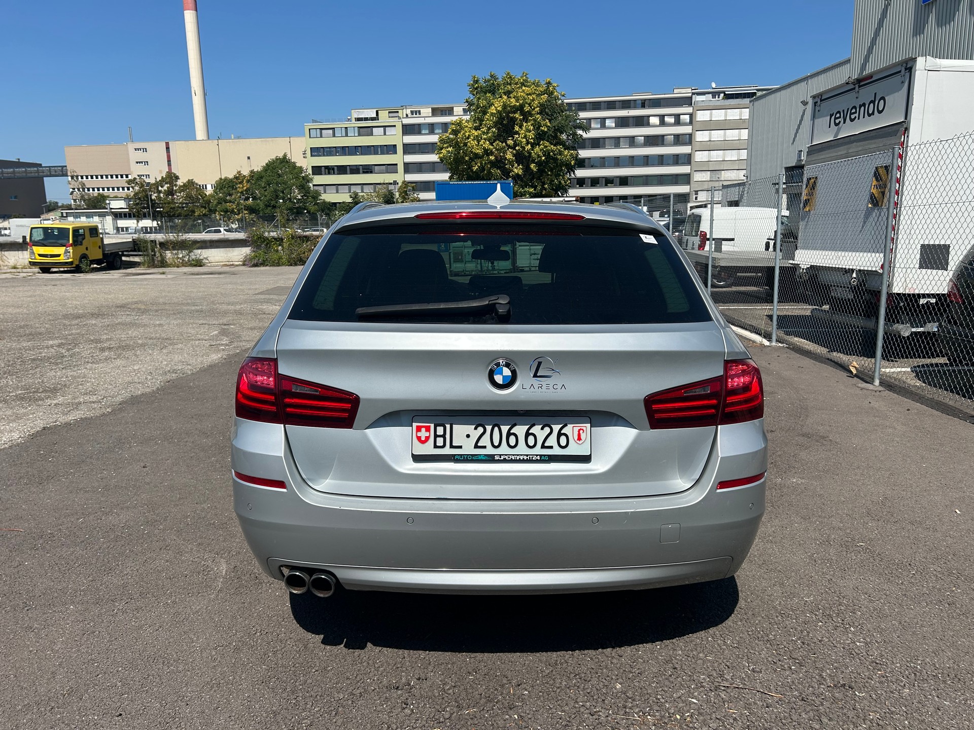 BMW 525d Touring xDrive Luxury Line Steptronic-image-3