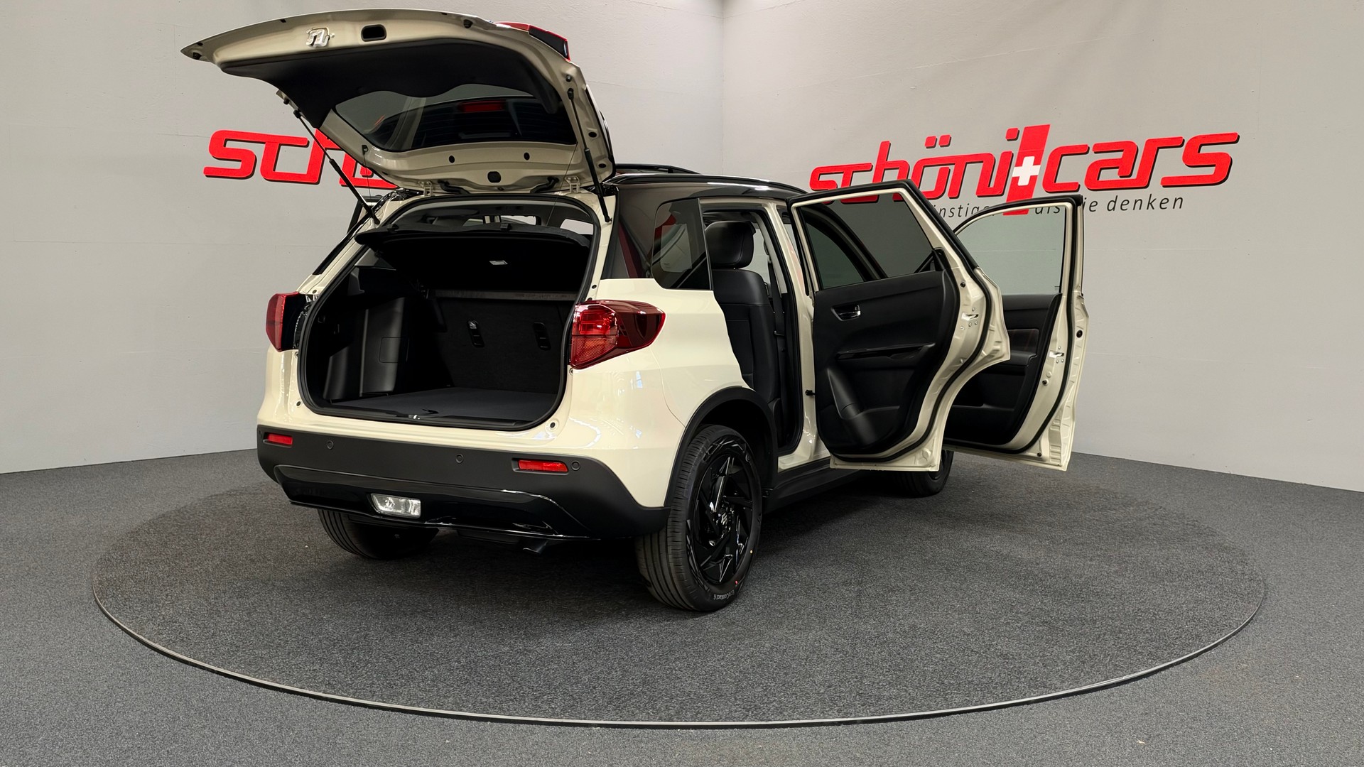 SUZUKI Vitara 1.4 Boosterjet Black Edition Top 4x4 Hybrid Automatic-image-6