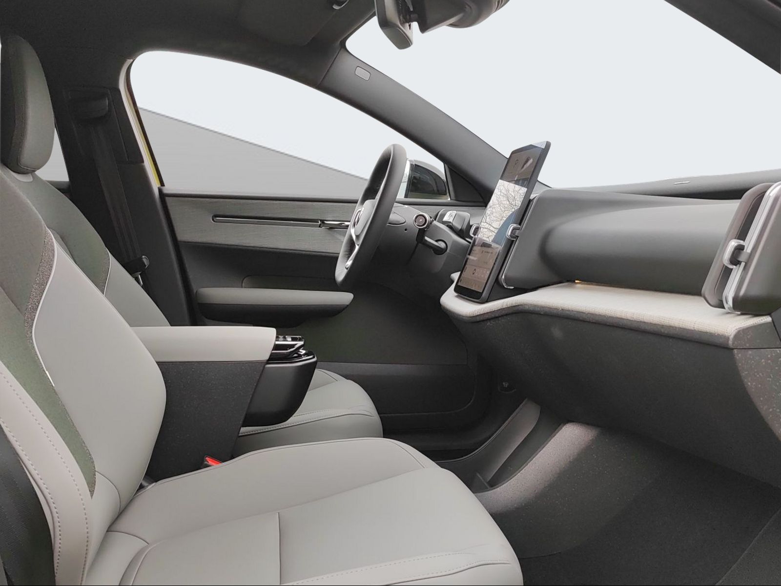 VOLVO EX 30 E60 Plus-image-12