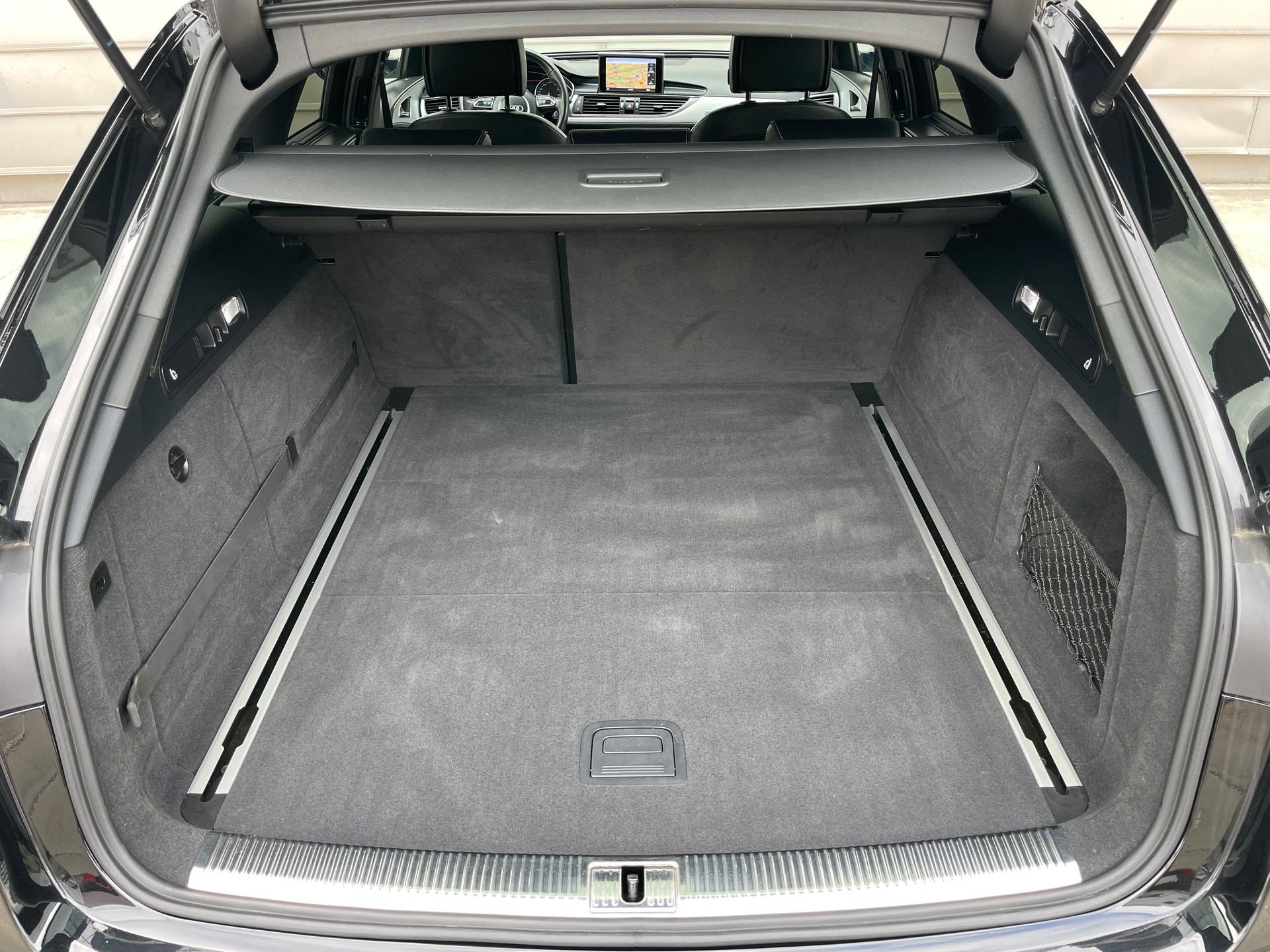 AUDI A6 Avant 2.0 TDI quattro S-tronic  >>S line<<-image-6