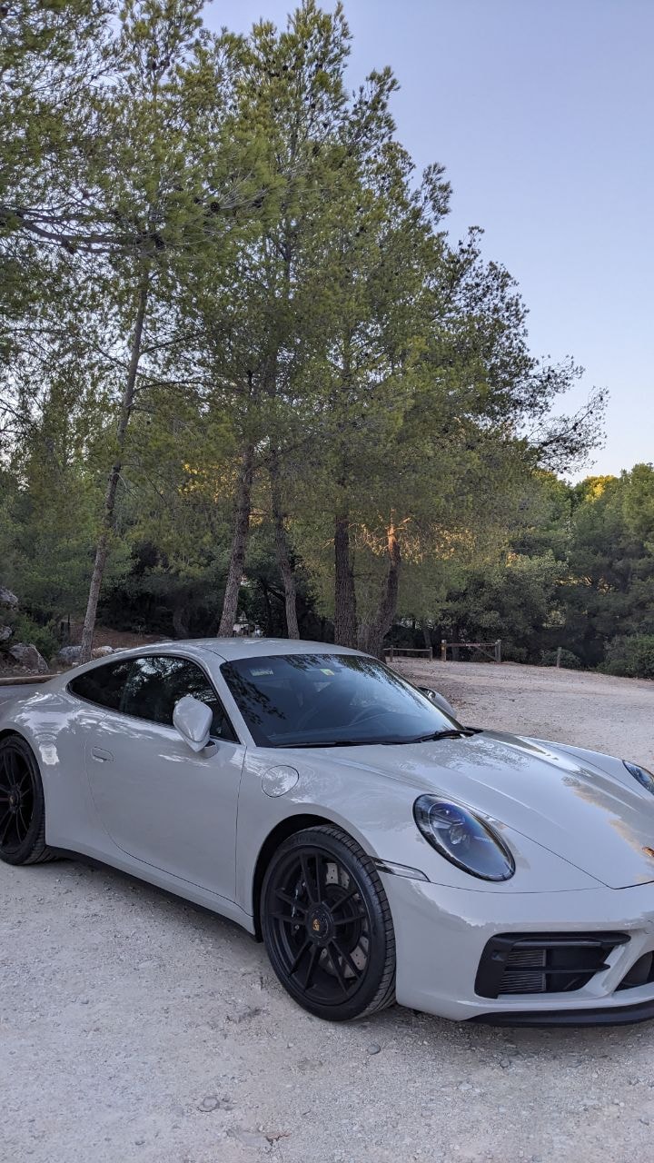 PORSCHE 911 Carrera 4 GTS PDK-image-0
