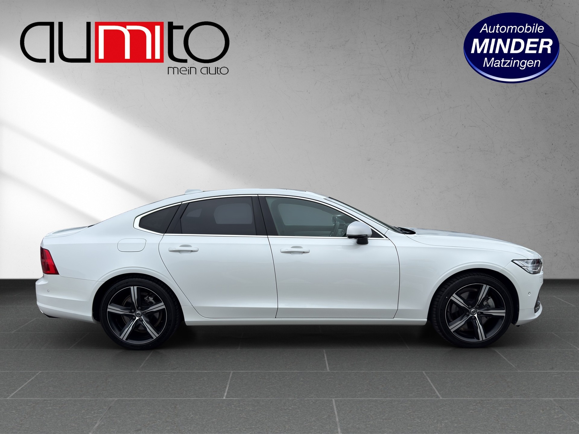 VOLVO S90 T8 eAWD Twin Engine R-Design Geartronic-image-1