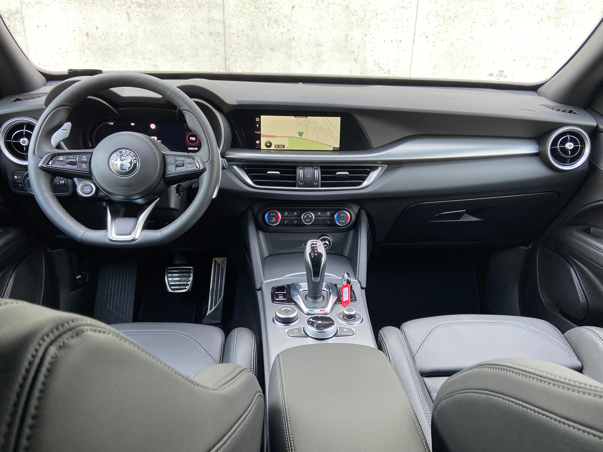 ALFA ROMEO Stelvio 2.0 Veloce Pack Tow Hook 21" Q4 AT8-image-6