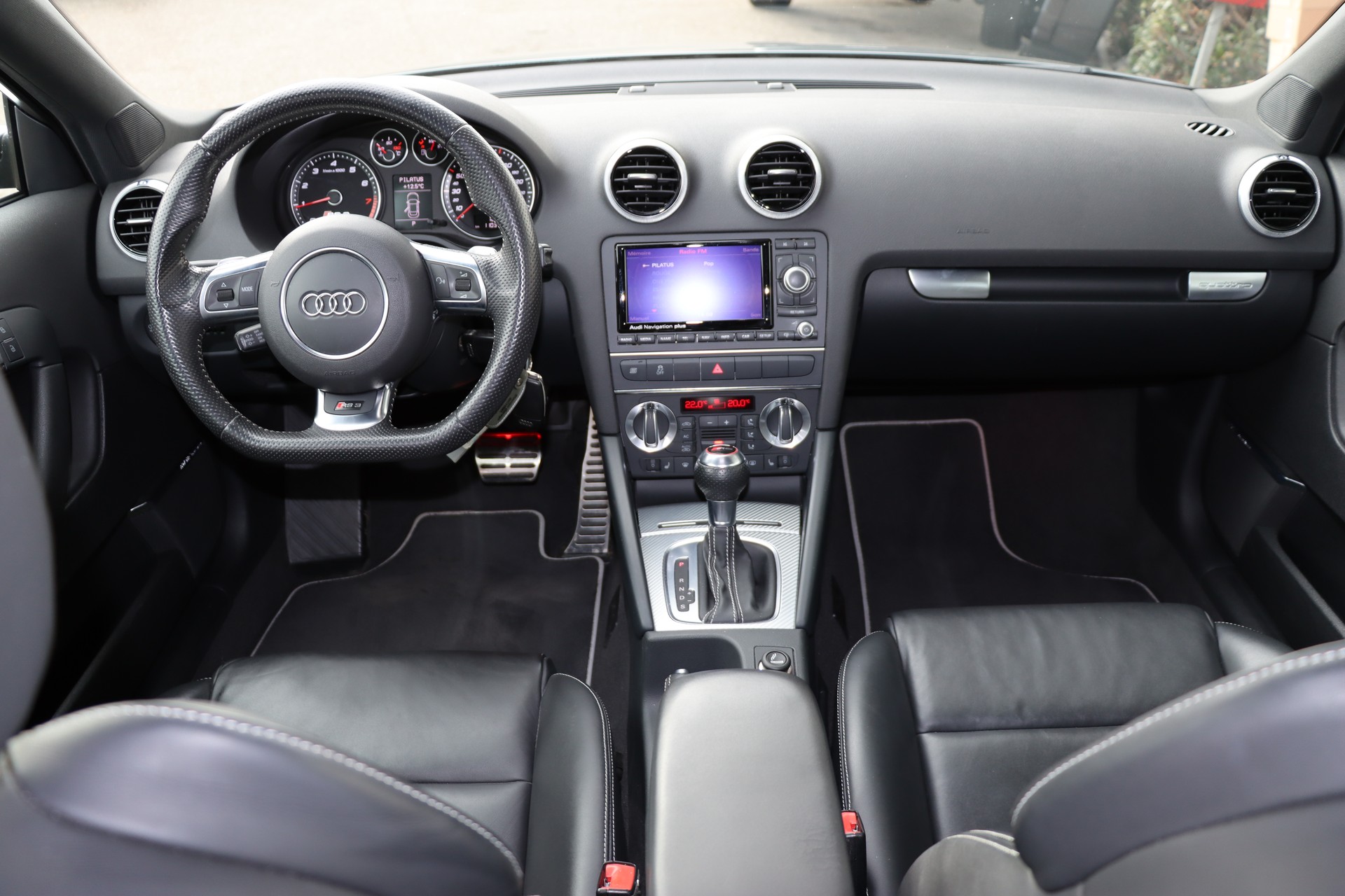 AUDI RS3 Sportback 2.5 TFSI quattro-image-9