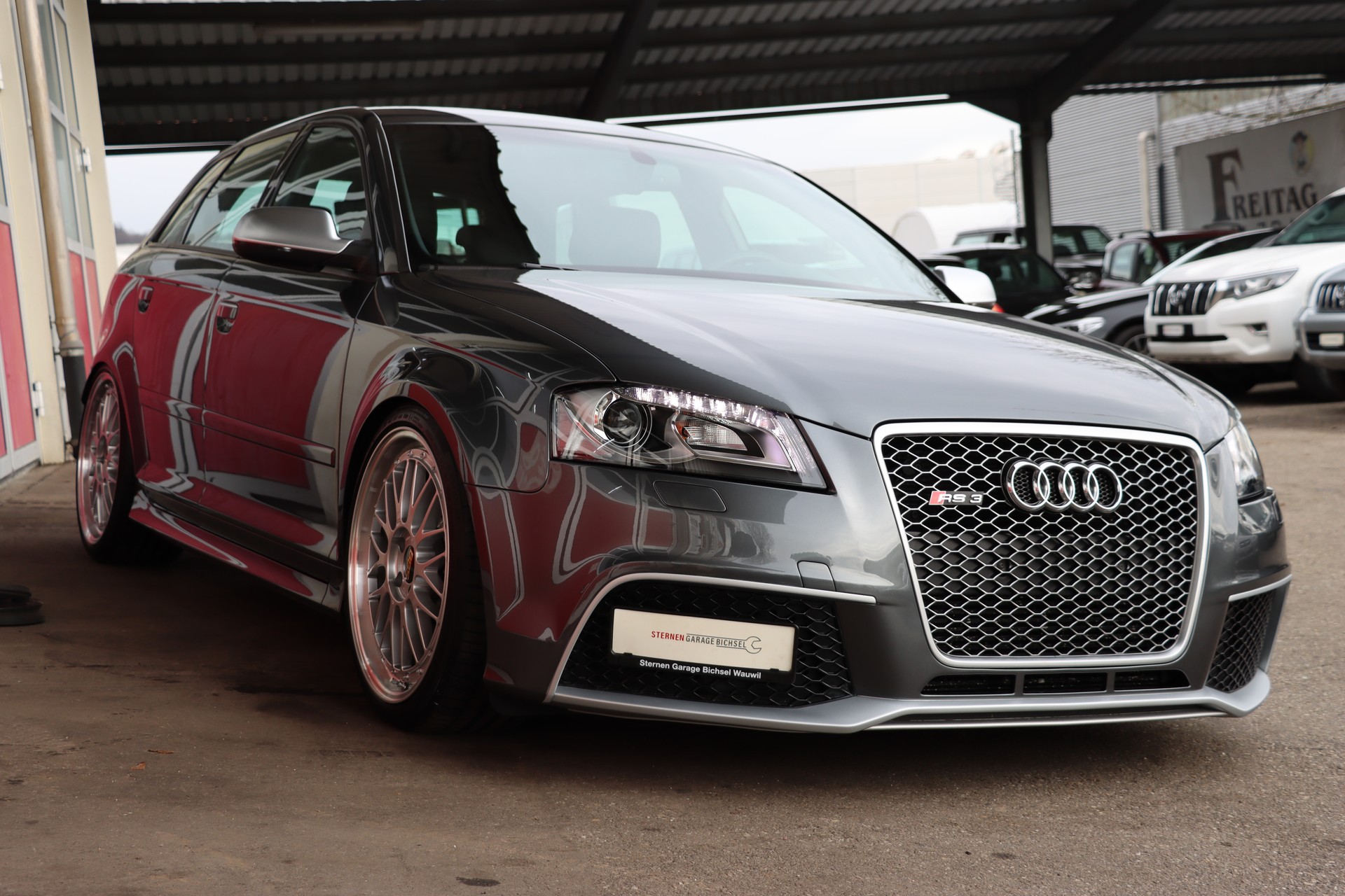 AUDI RS3 Sportback 2.5 TFSI quattro-image-3