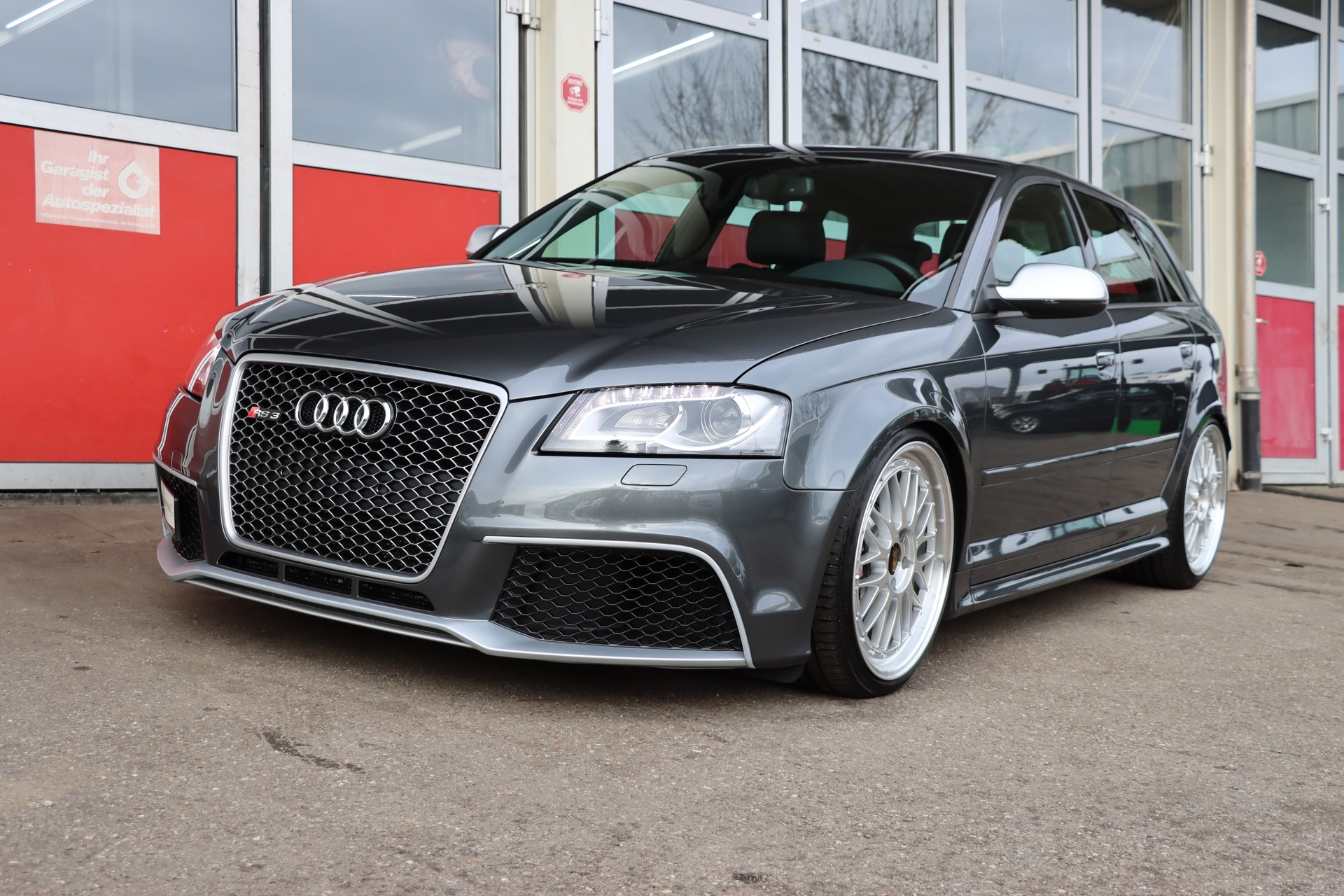 AUDI RS3 Sportback 2.5 TFSI quattro-image-0