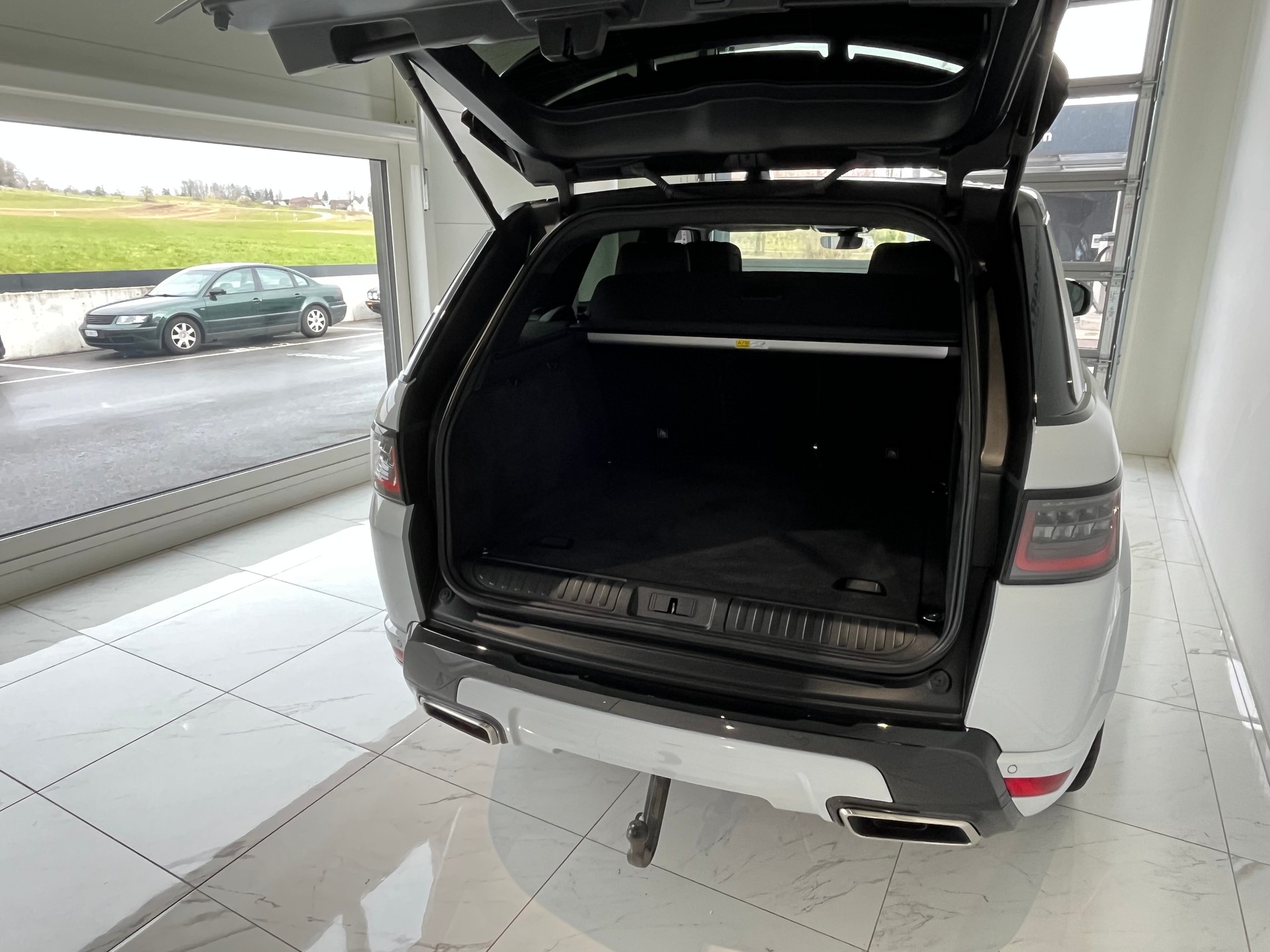 LAND ROVER Range Rover Sport P400 3.0 I6 MHEV HSE Dynamic Automatic-image-8