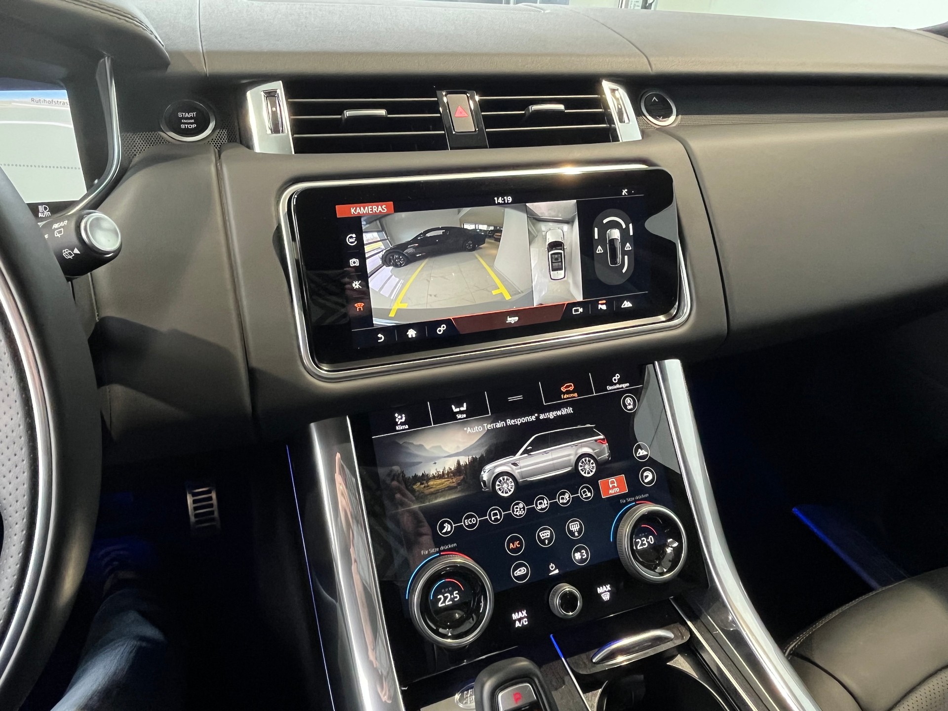 LAND ROVER Range Rover Sport P400 3.0 I6 MHEV HSE Dynamic Automatic-image-9