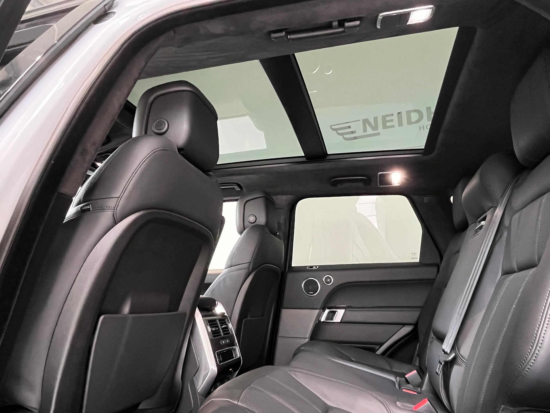 LAND ROVER Range Rover Sport P400 3.0 I6 MHEV HSE Dynamic Automatic-image-7