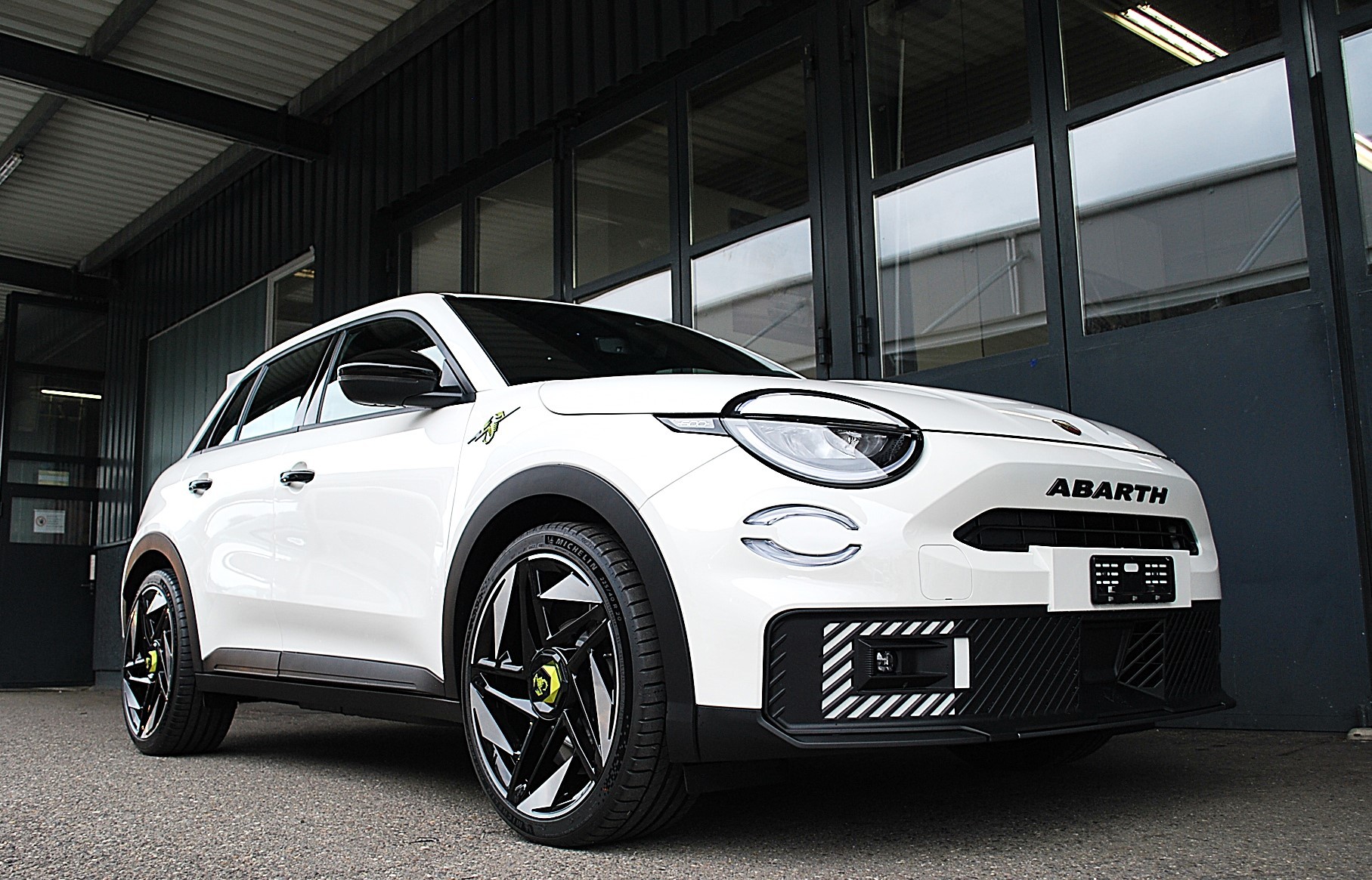 FIAT Abarth 600e Turismo-image-0