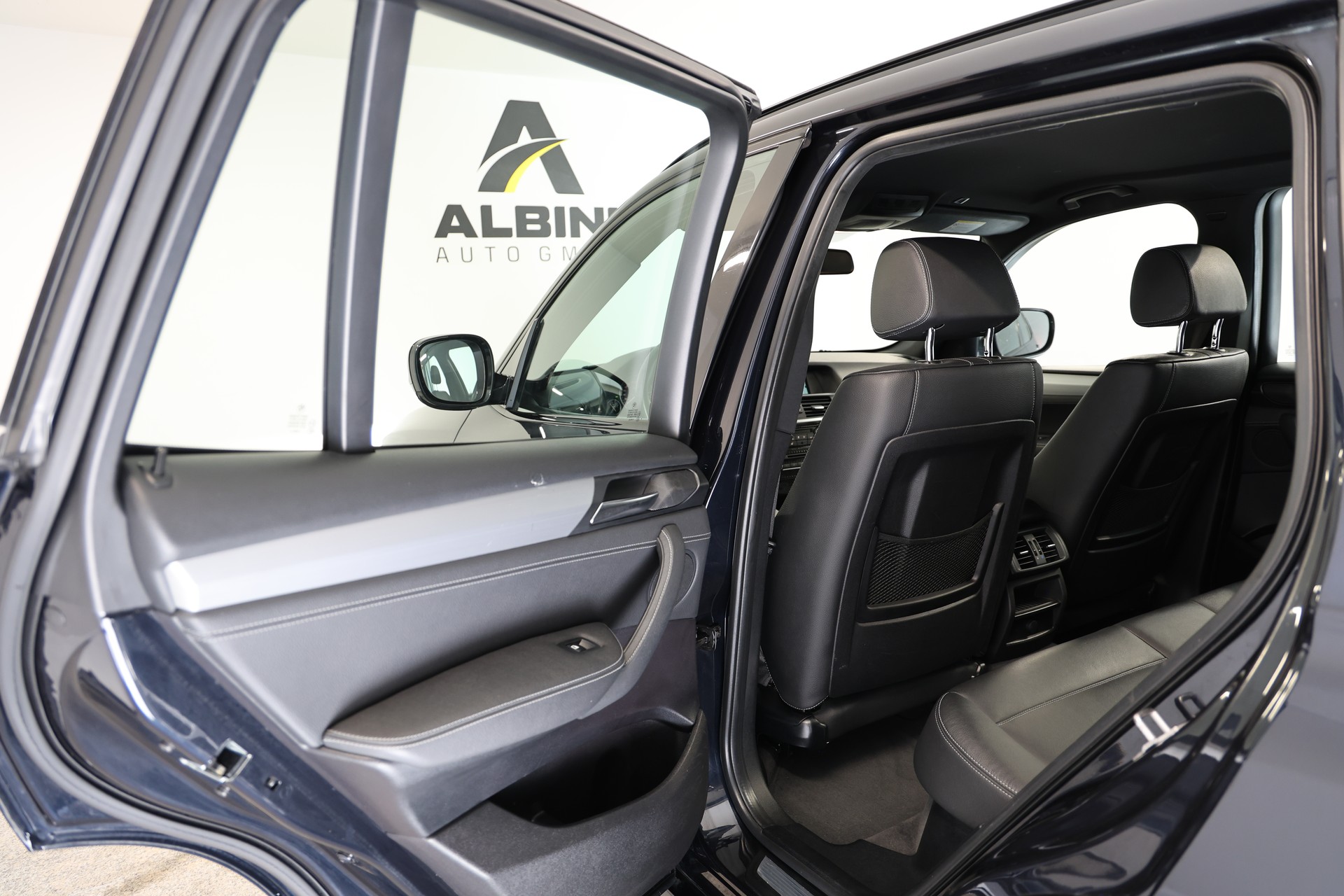 BMW X3 xDrive 35d M-Sport Steptronic-image-13