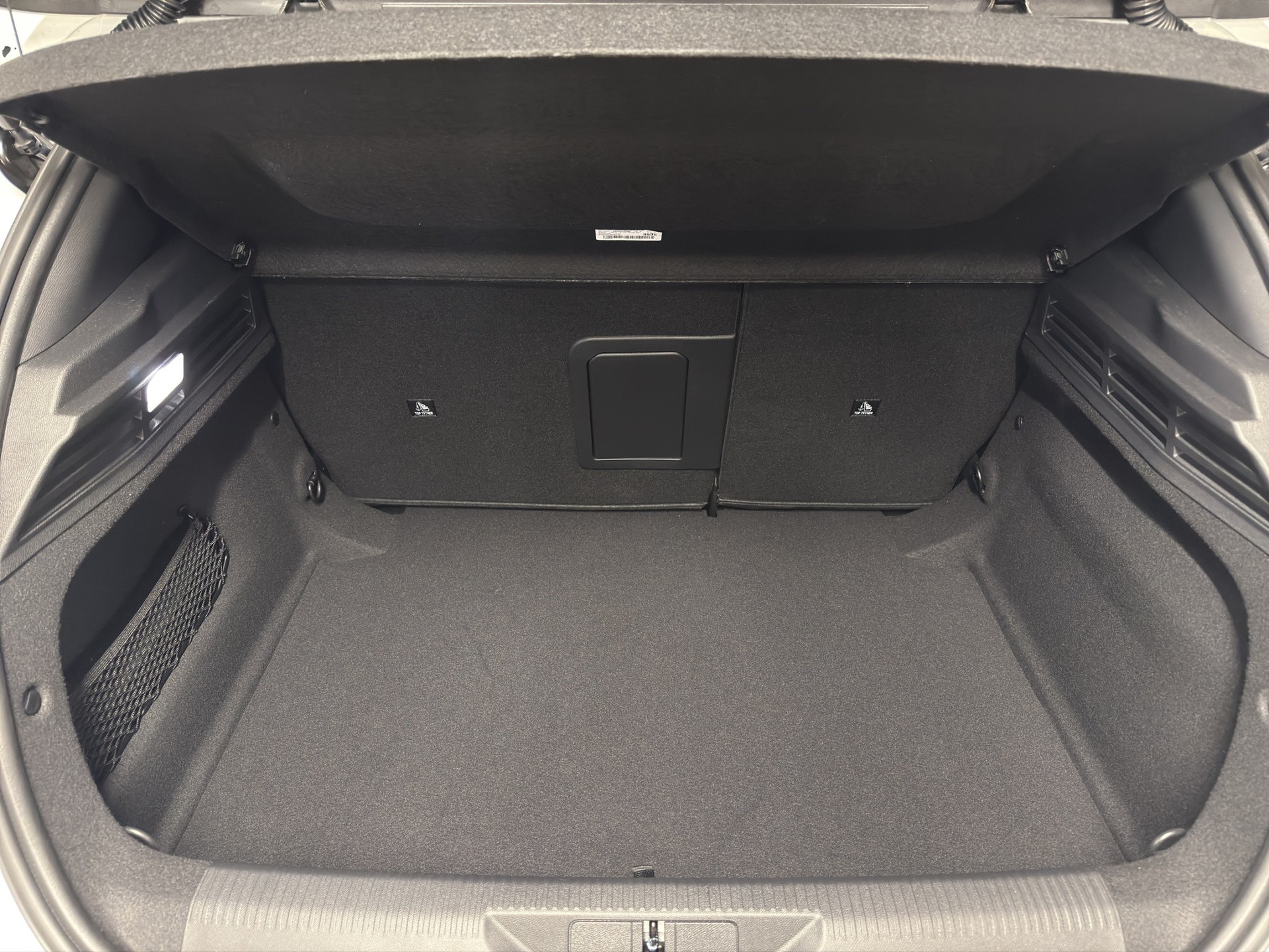 PEUGEOT 308 1.2 Hybrid GT-image-15