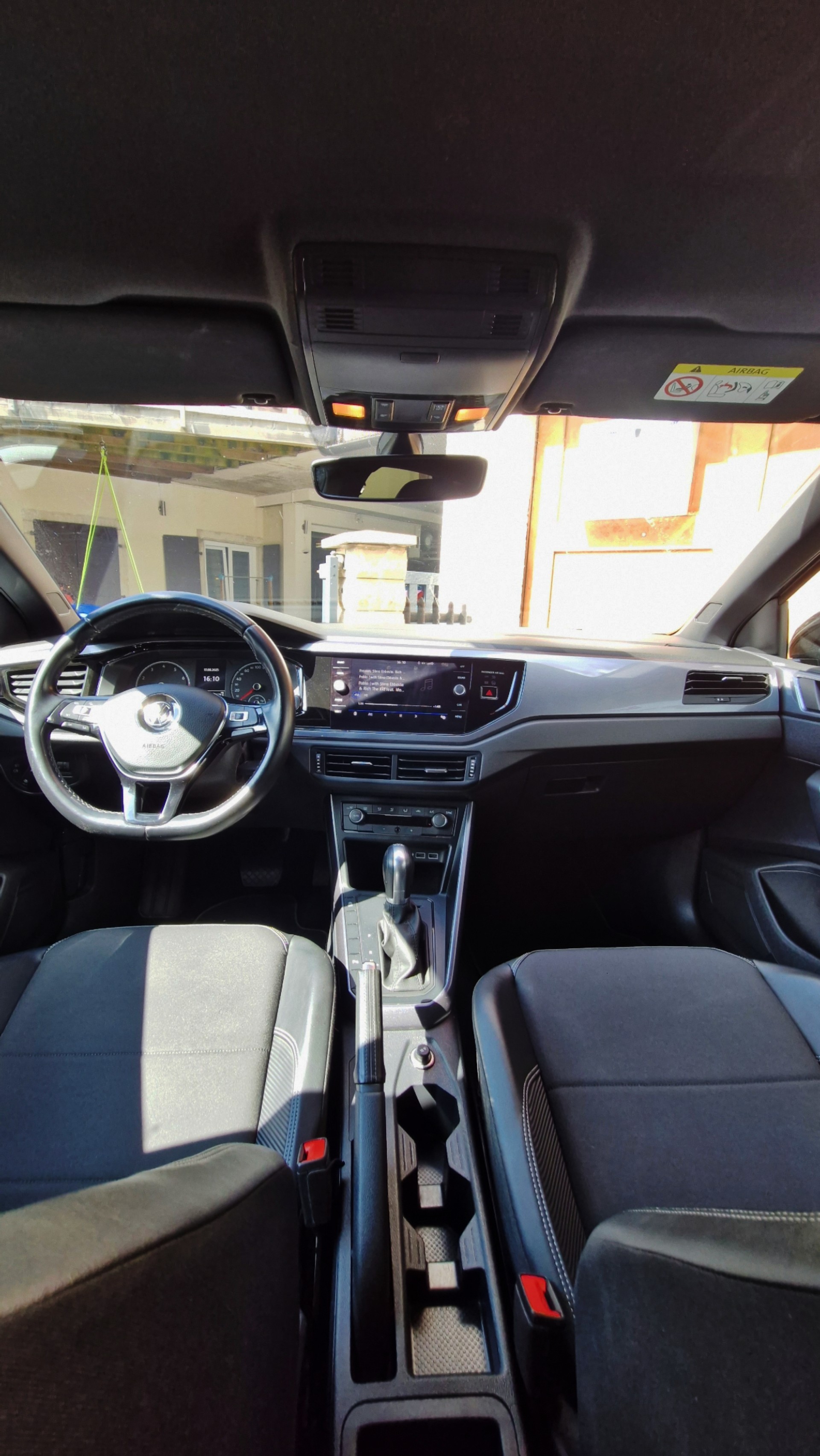 VW Polo 1.0 TSI BMT Highline DSG-image-3