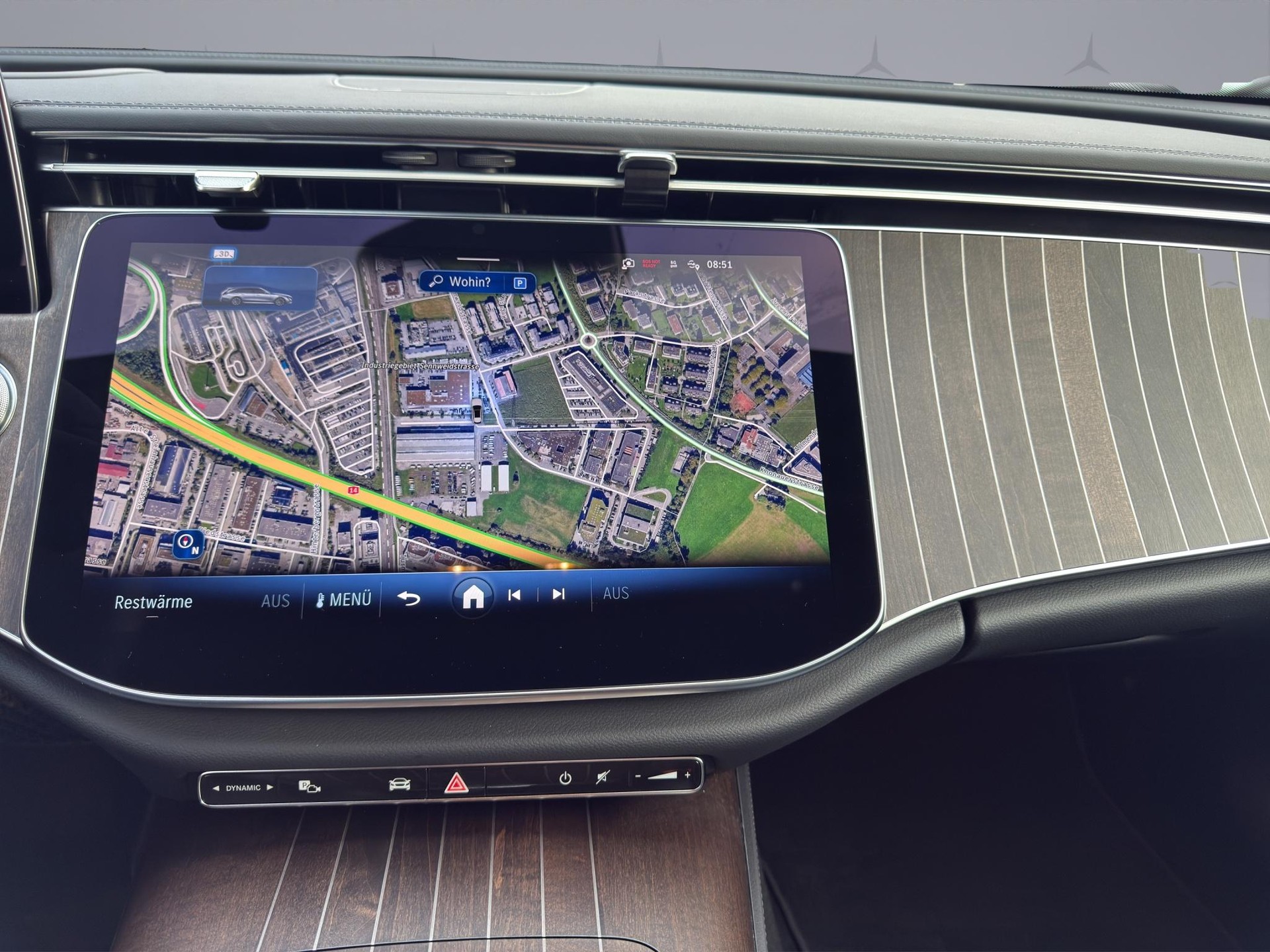 MERCEDES-BENZ E 220 d Exclusive 4matic Kombi-image-15