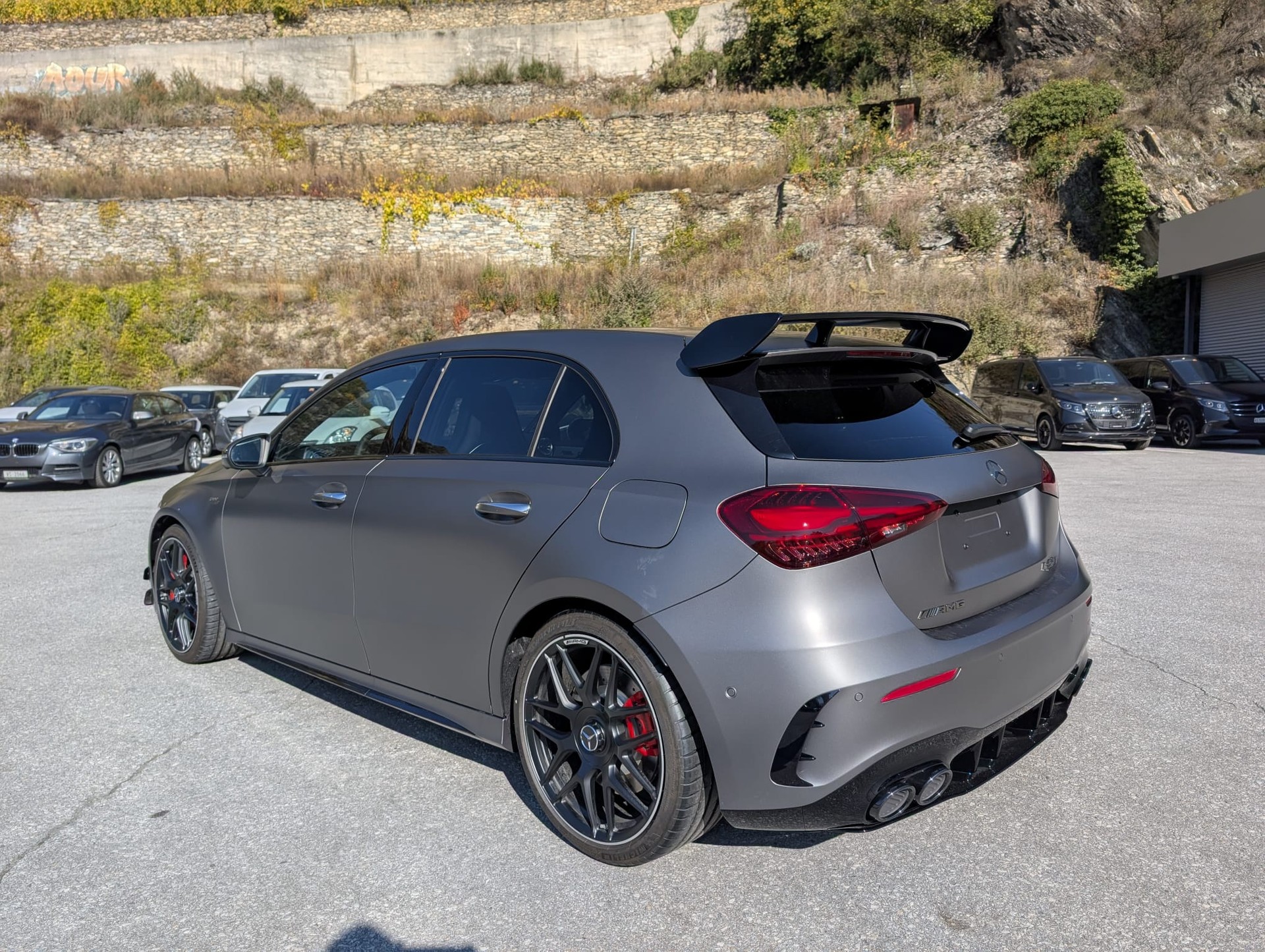 MERCEDES-BENZ A AMG 45 S 4Matic+ 8G-DCT-showroom-element-2