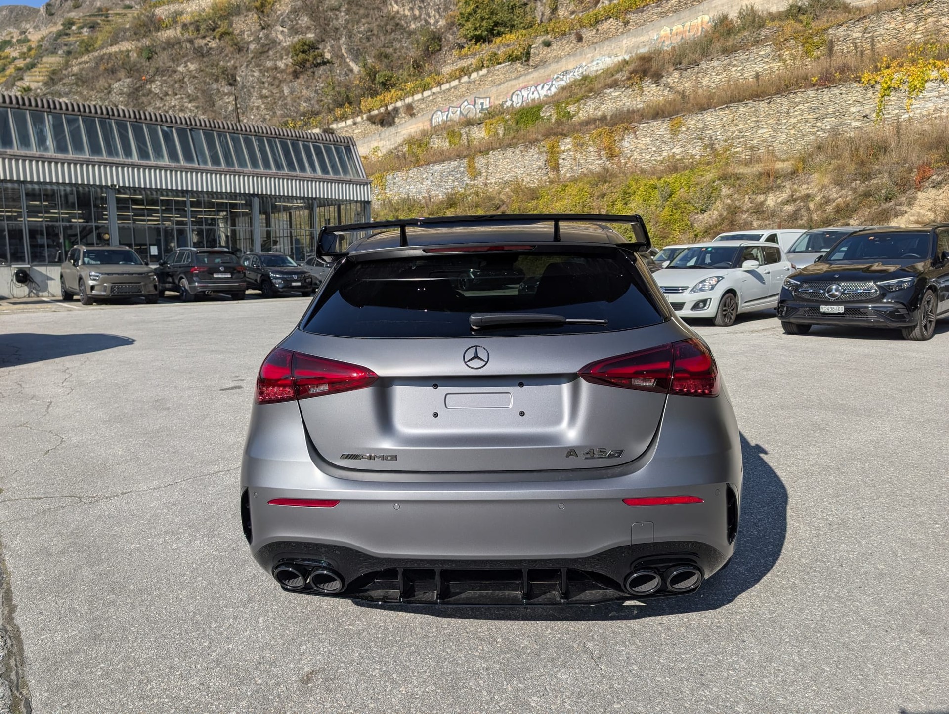 MERCEDES-BENZ A AMG 45 S 4Matic+ 8G-DCT-showroom-element-3