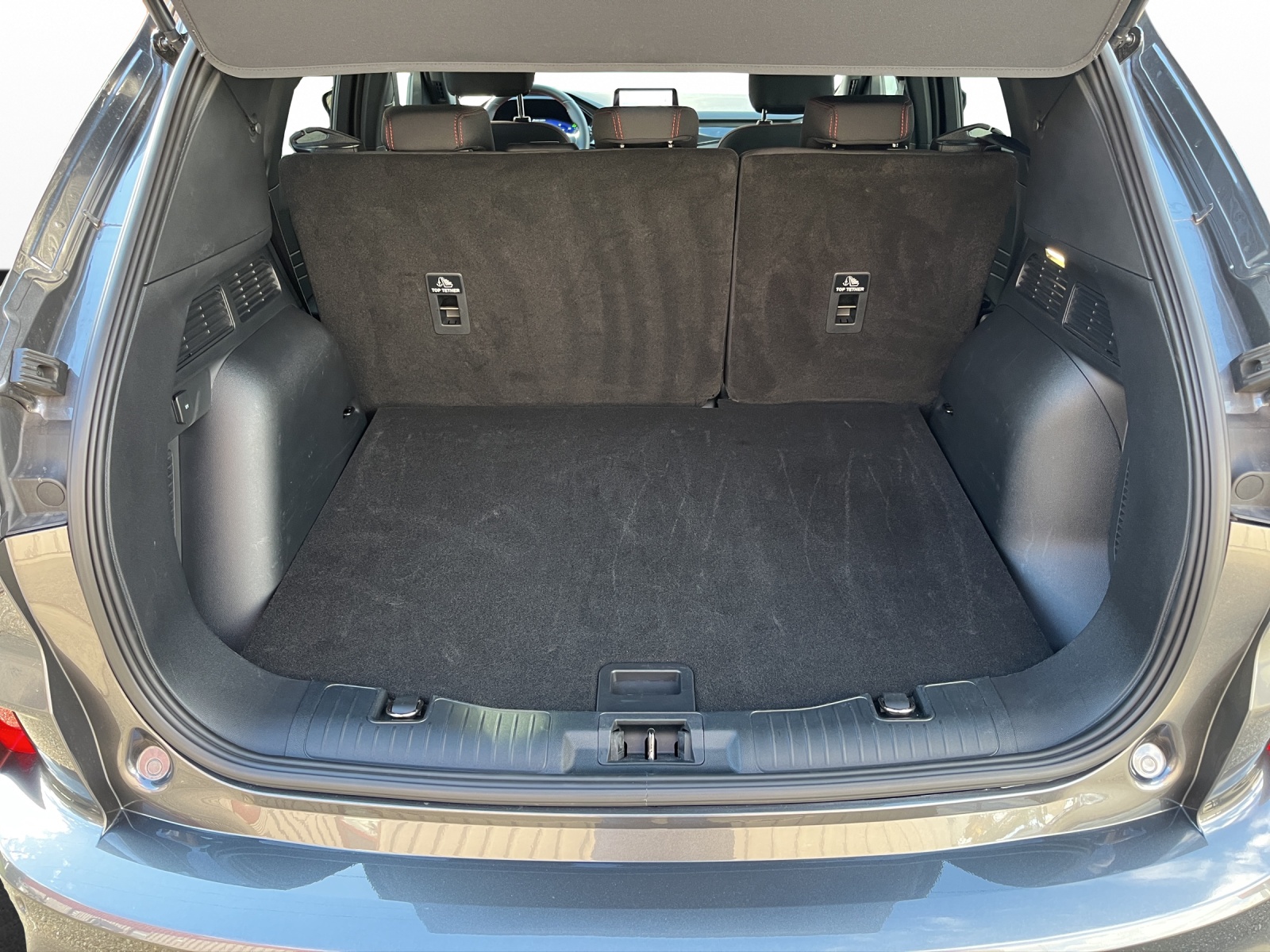 FORD Kuga 2.5 Hybrid ST-Line 4x4-image-10