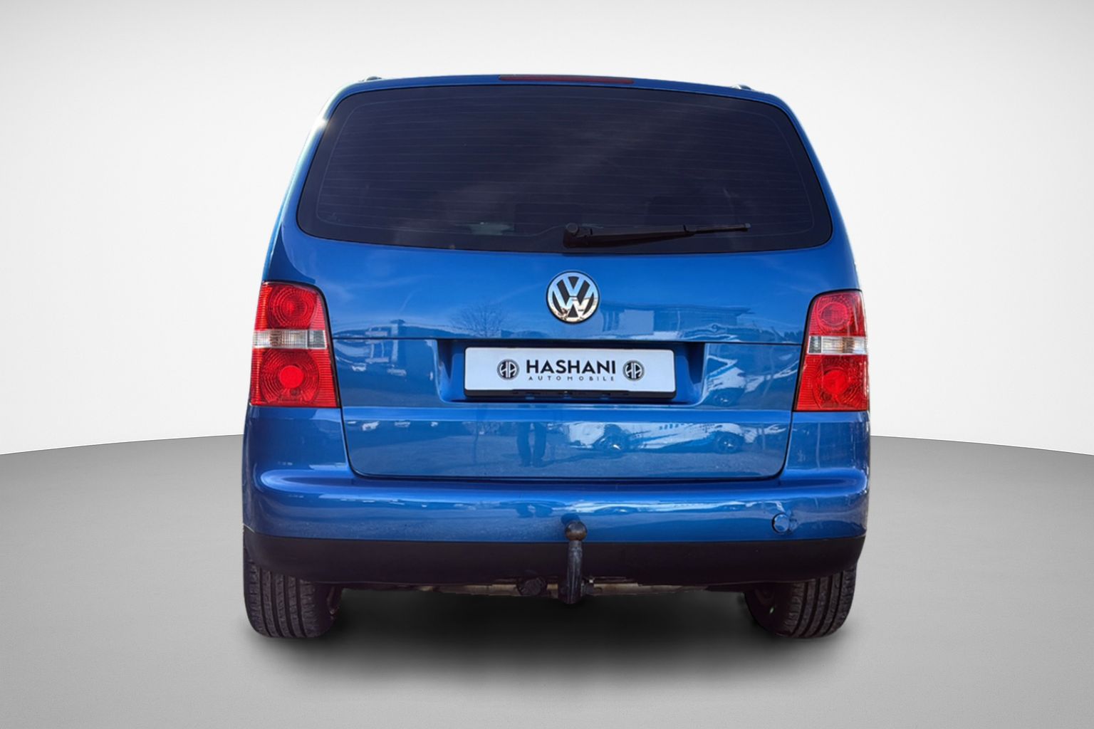 VW Touran 2.0 TDI Trendline-image-4