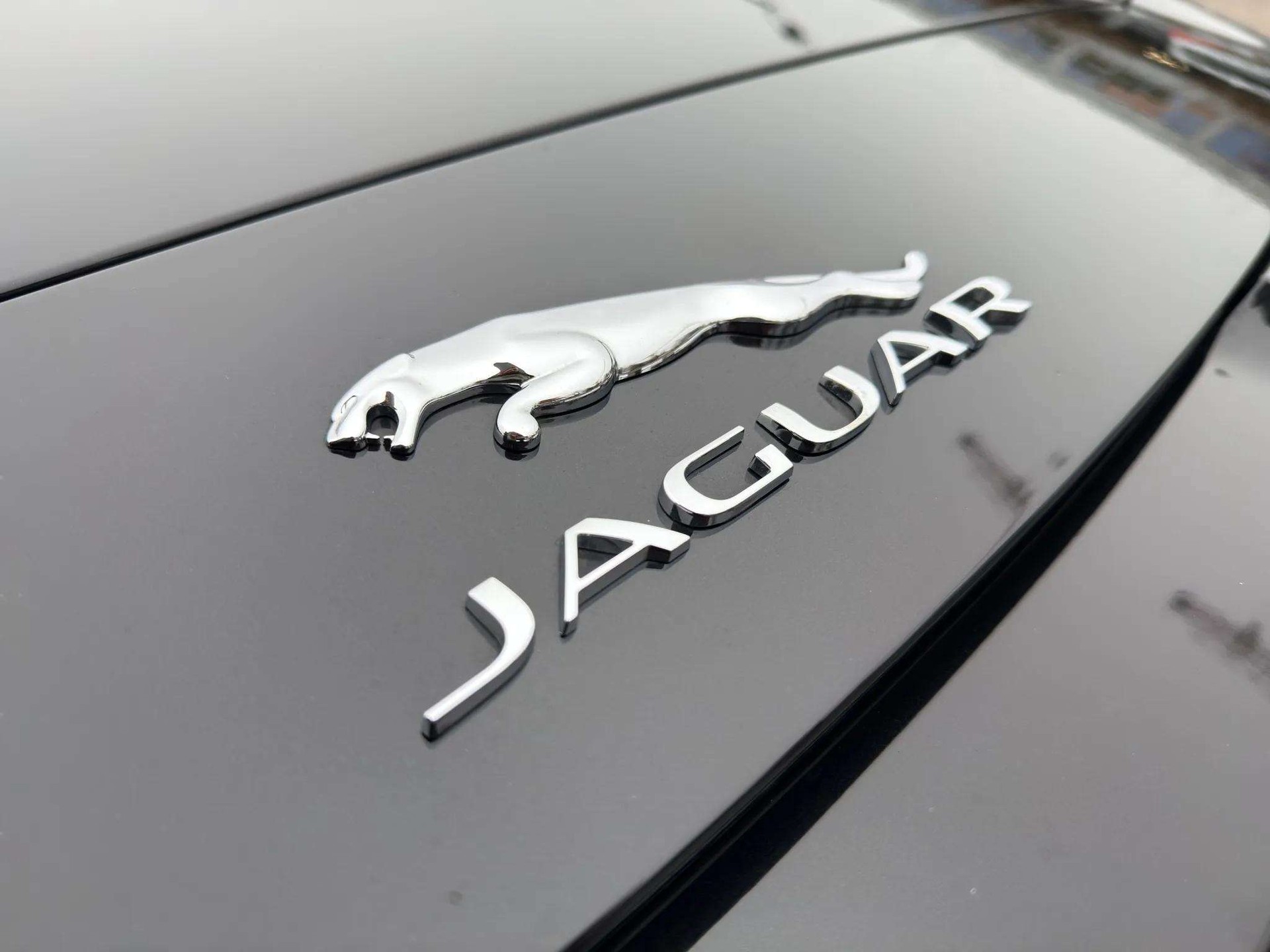 JAGUAR F-Type Convertible 3.0 V6 S/C-image-19