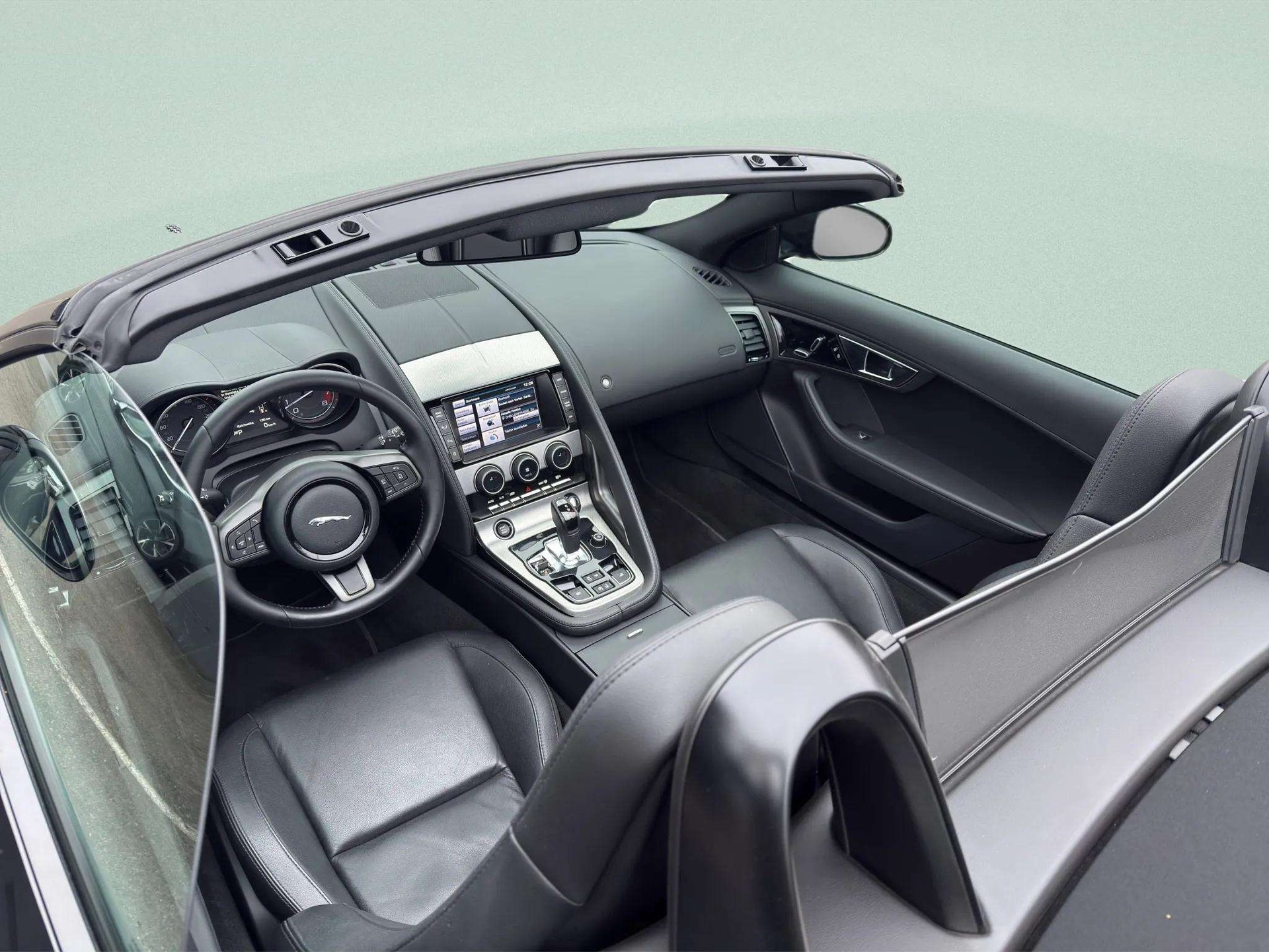 JAGUAR F-Type Convertible 3.0 V6 S/C-image-11