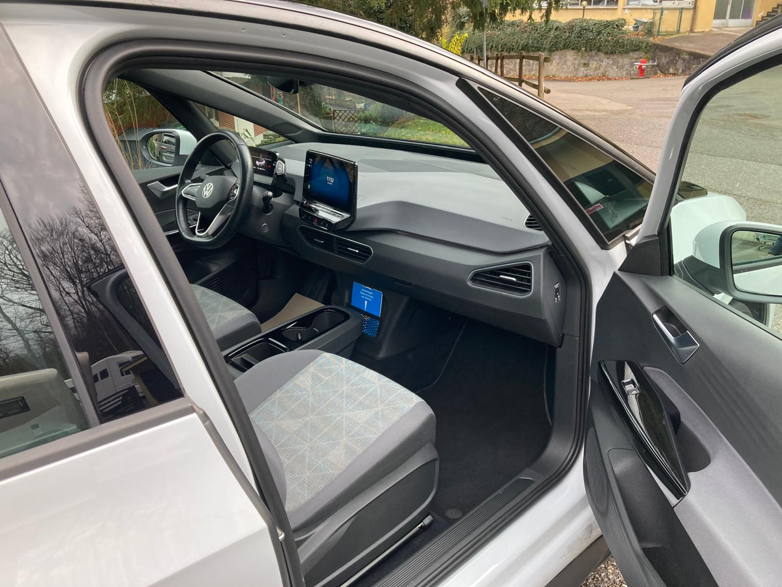 VW ID.3 Pro 58 kWh Pro-image-12