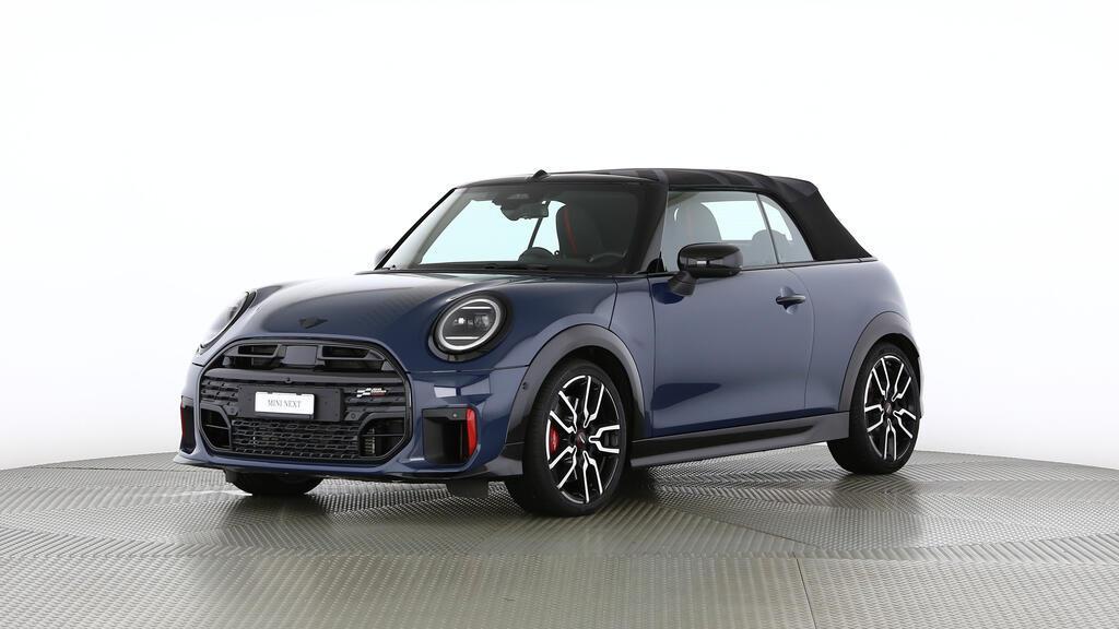 MINI John Cooper Works Cabrio-image-12