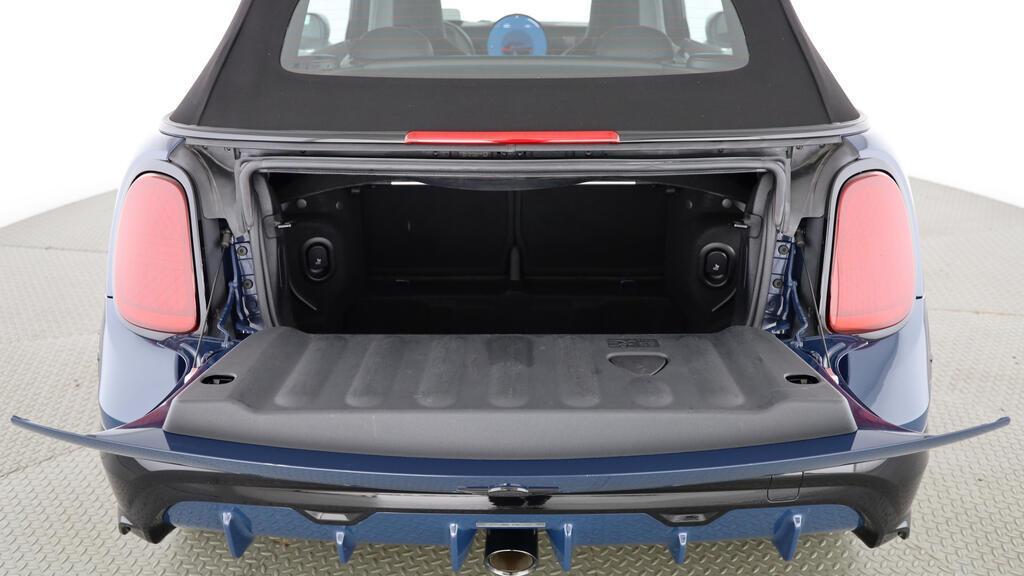 MINI John Cooper Works Cabrio-image-18